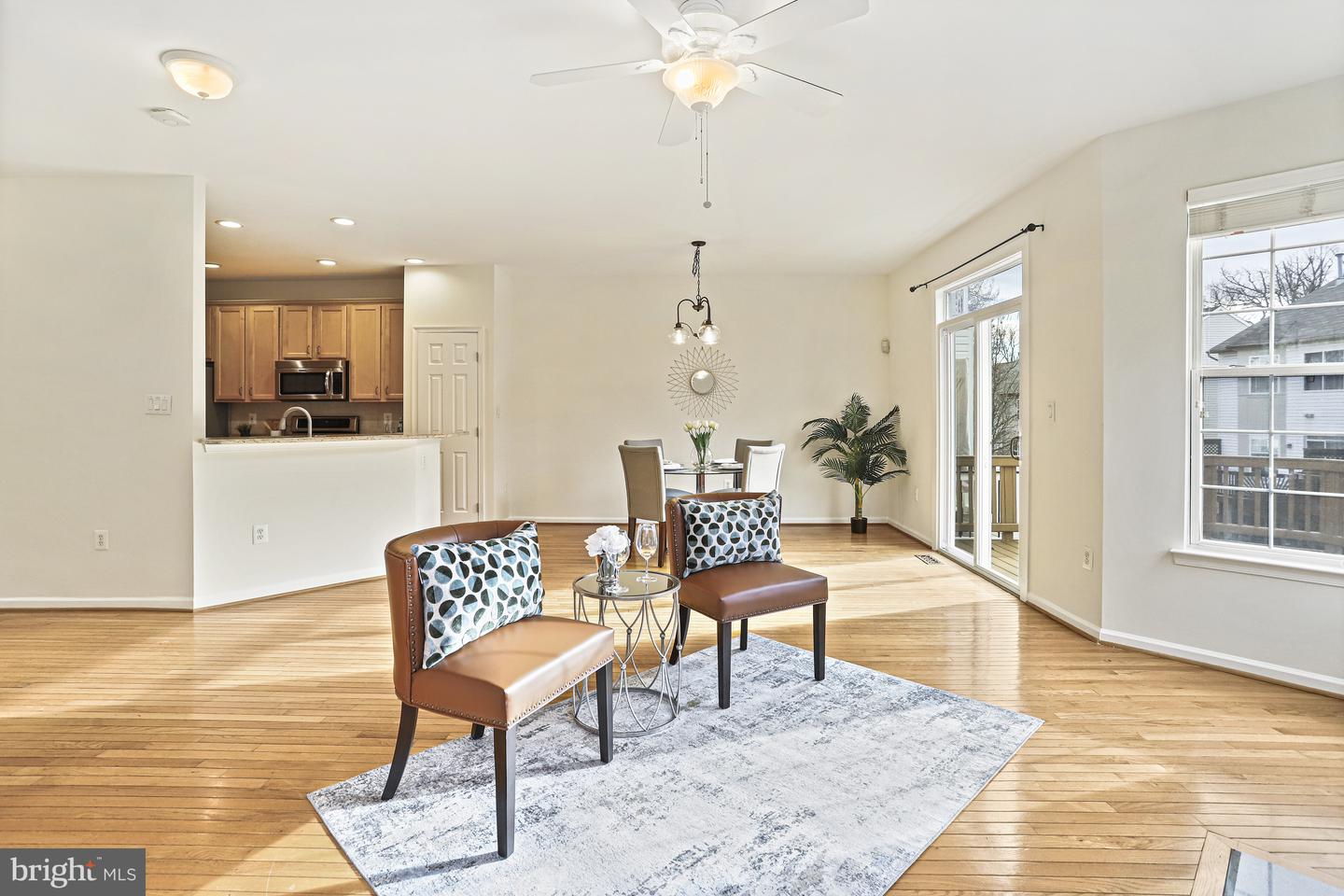 6570 Kiernan Ct