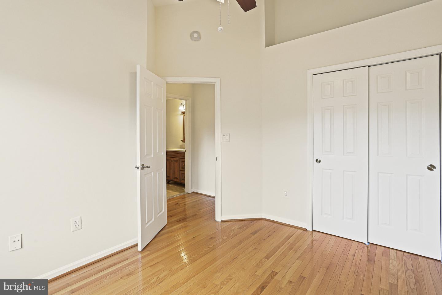 6570 Kiernan Ct