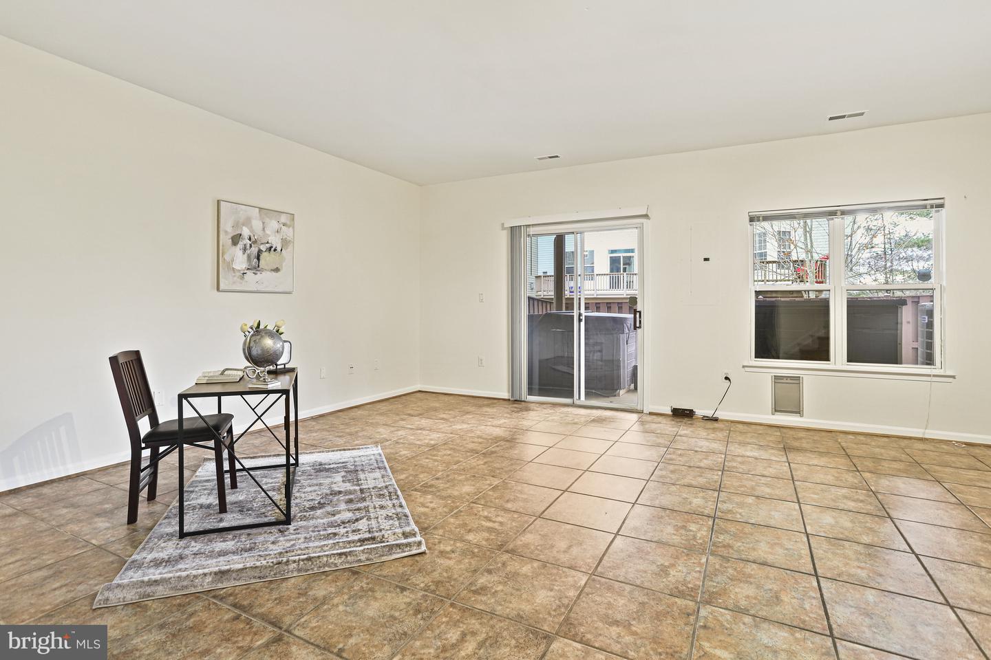 6570 Kiernan Ct
