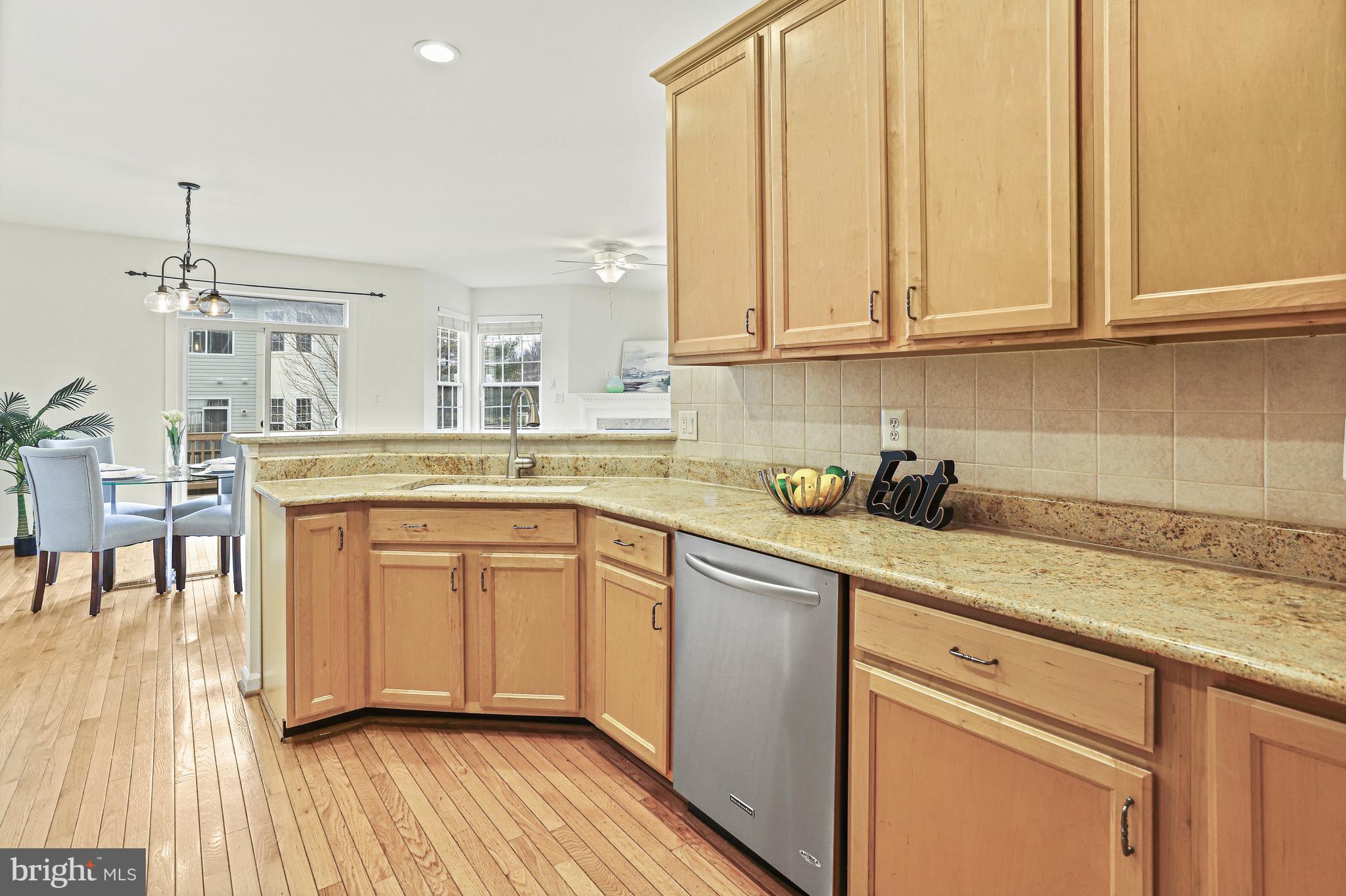 6570 Kiernan Ct