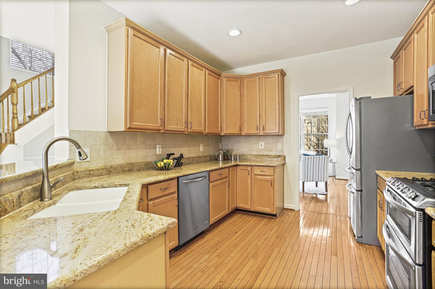 6570 Kiernan Ct