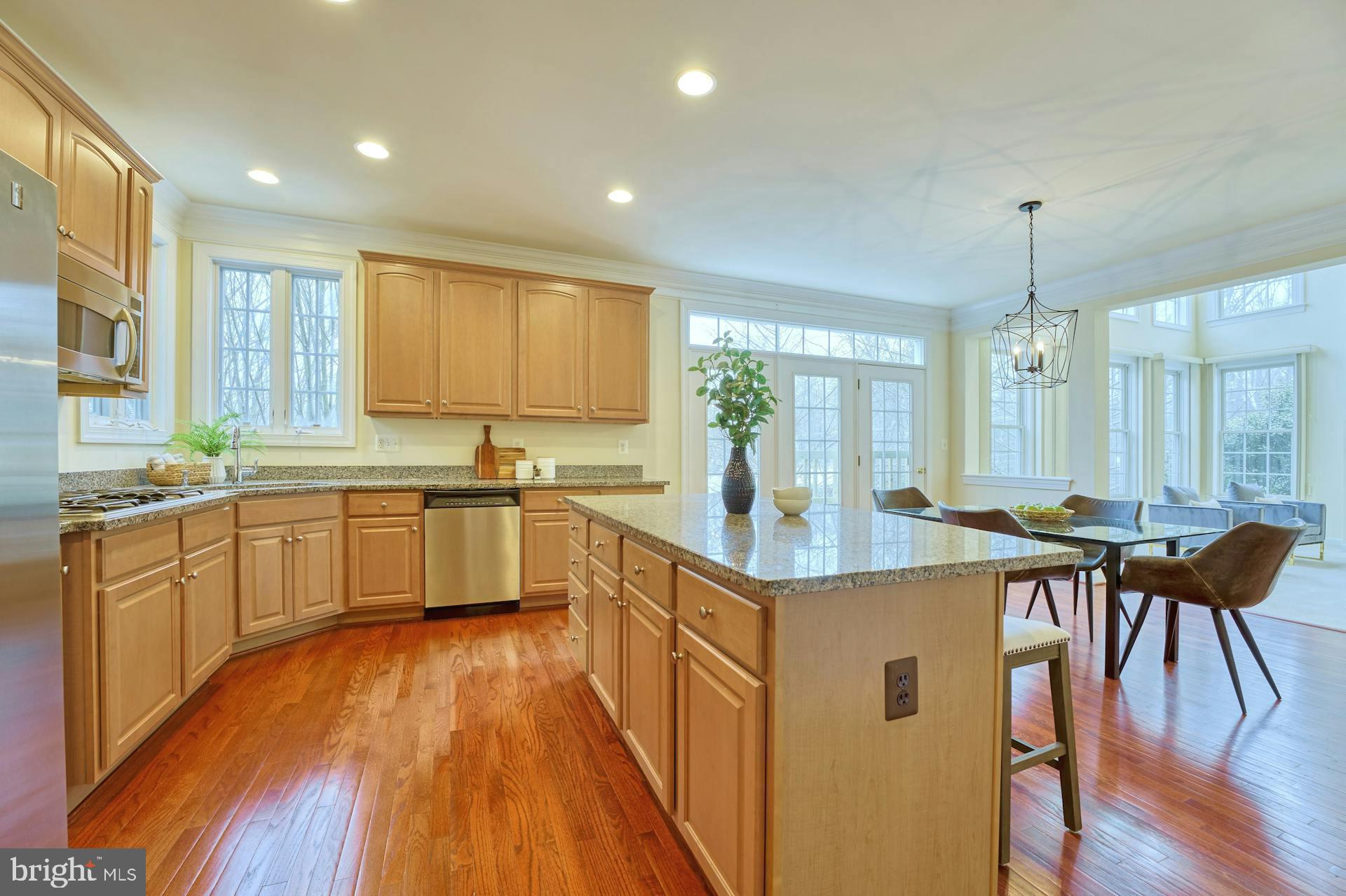 6697 Valley Brook Dr