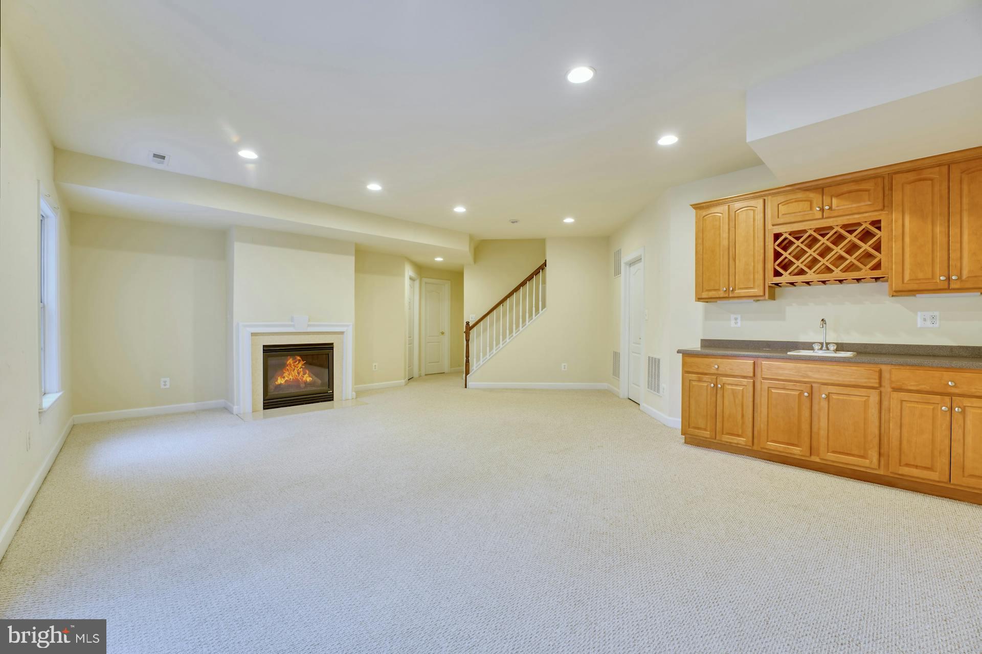 6697 Valley Brook Dr