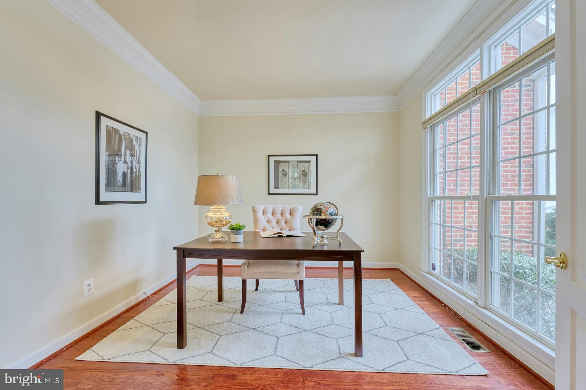 6697 Valley Brook Dr