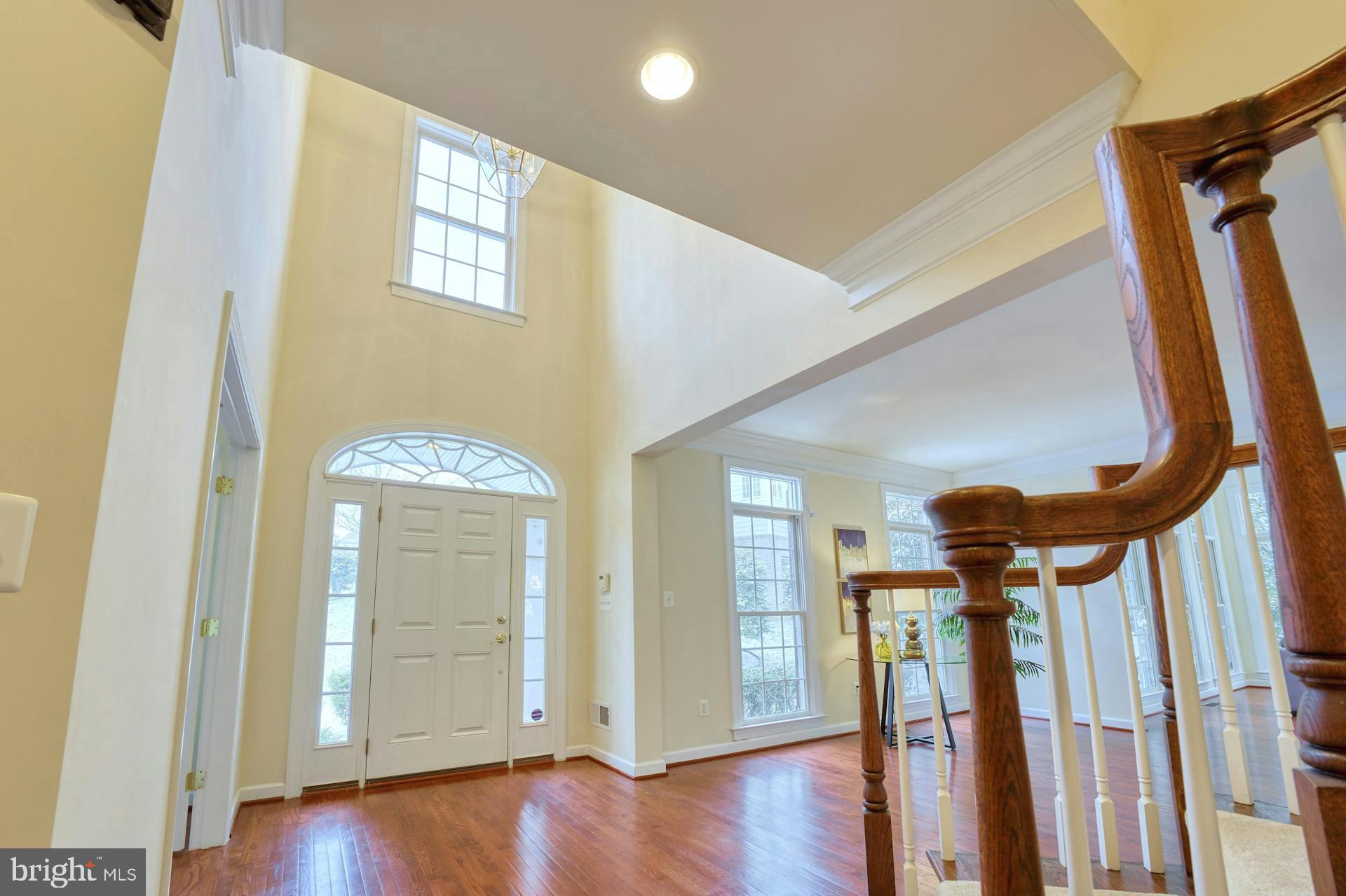 6697 Valley Brook Dr