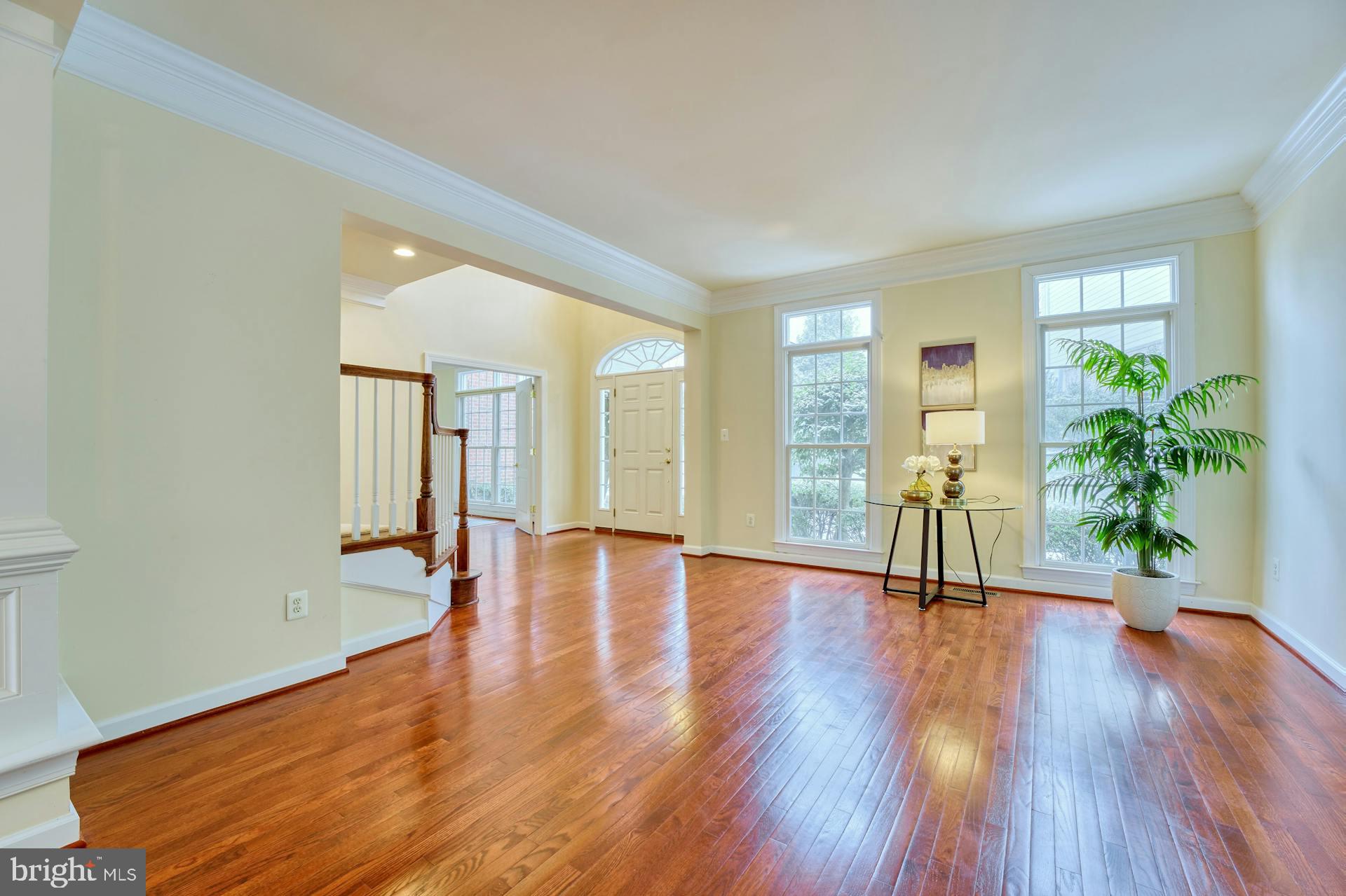 6697 Valley Brook Dr