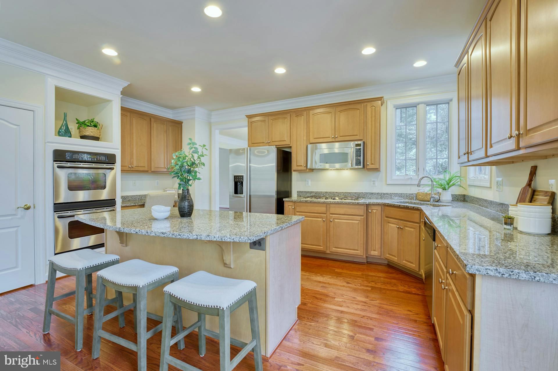 6697 Valley Brook Dr