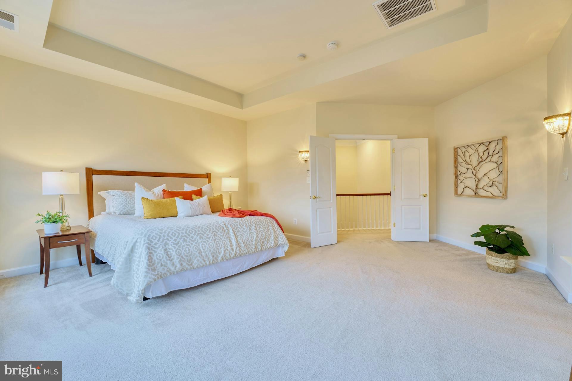 6697 Valley Brook Dr