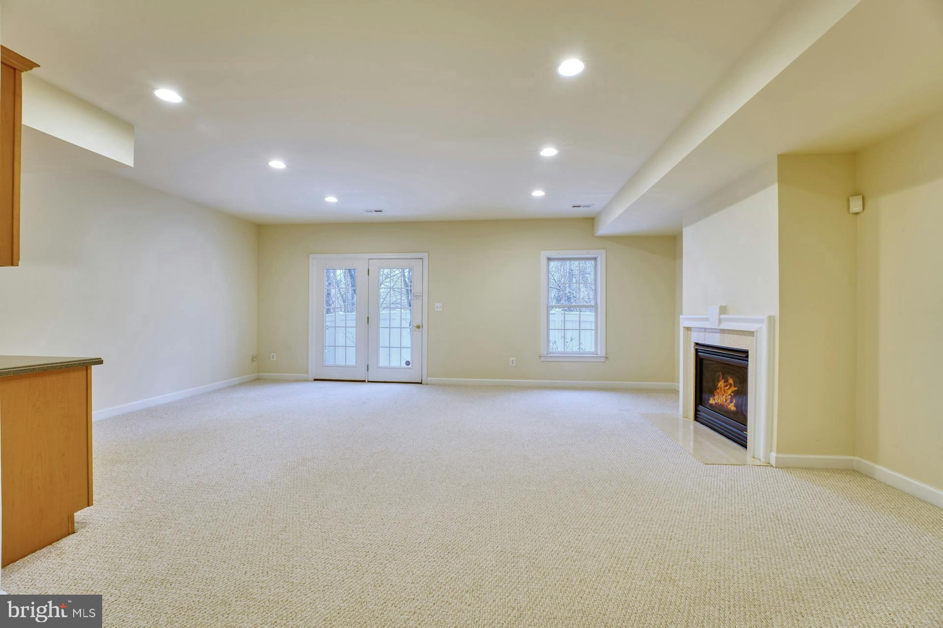 6697 Valley Brook Dr