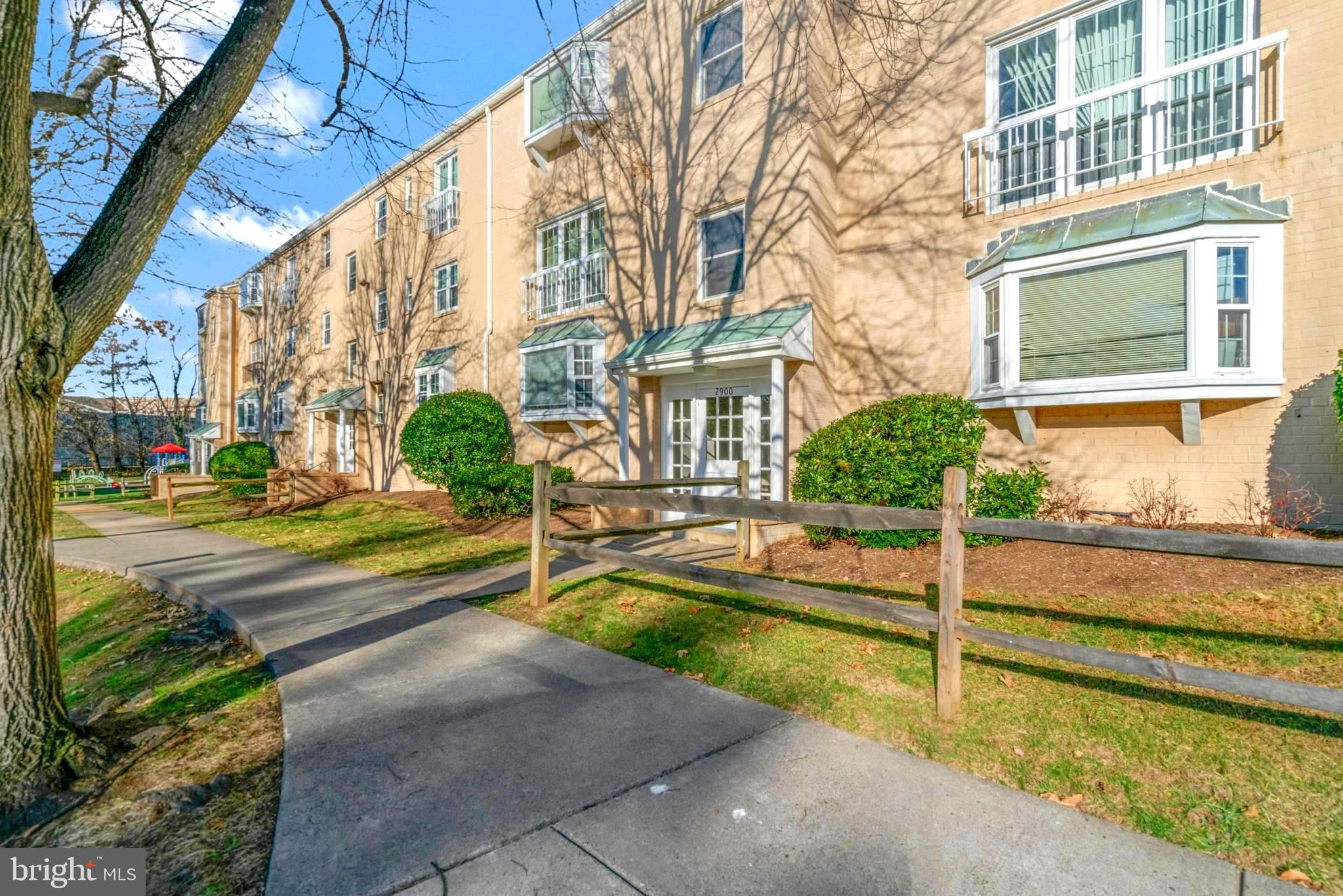 2900 Willston Pl #302