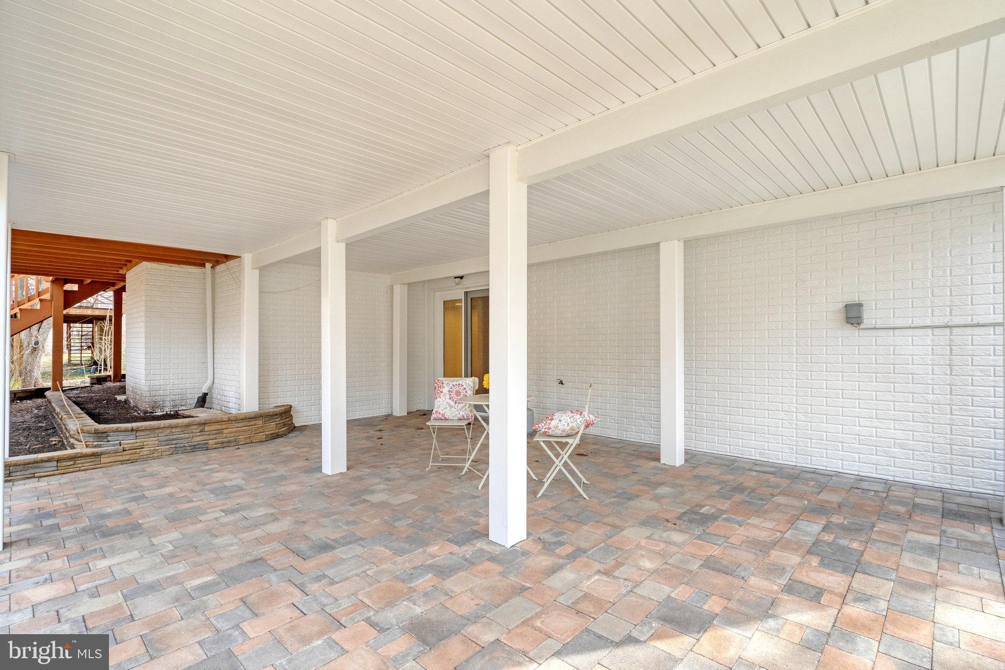 13903 Springstone Dr