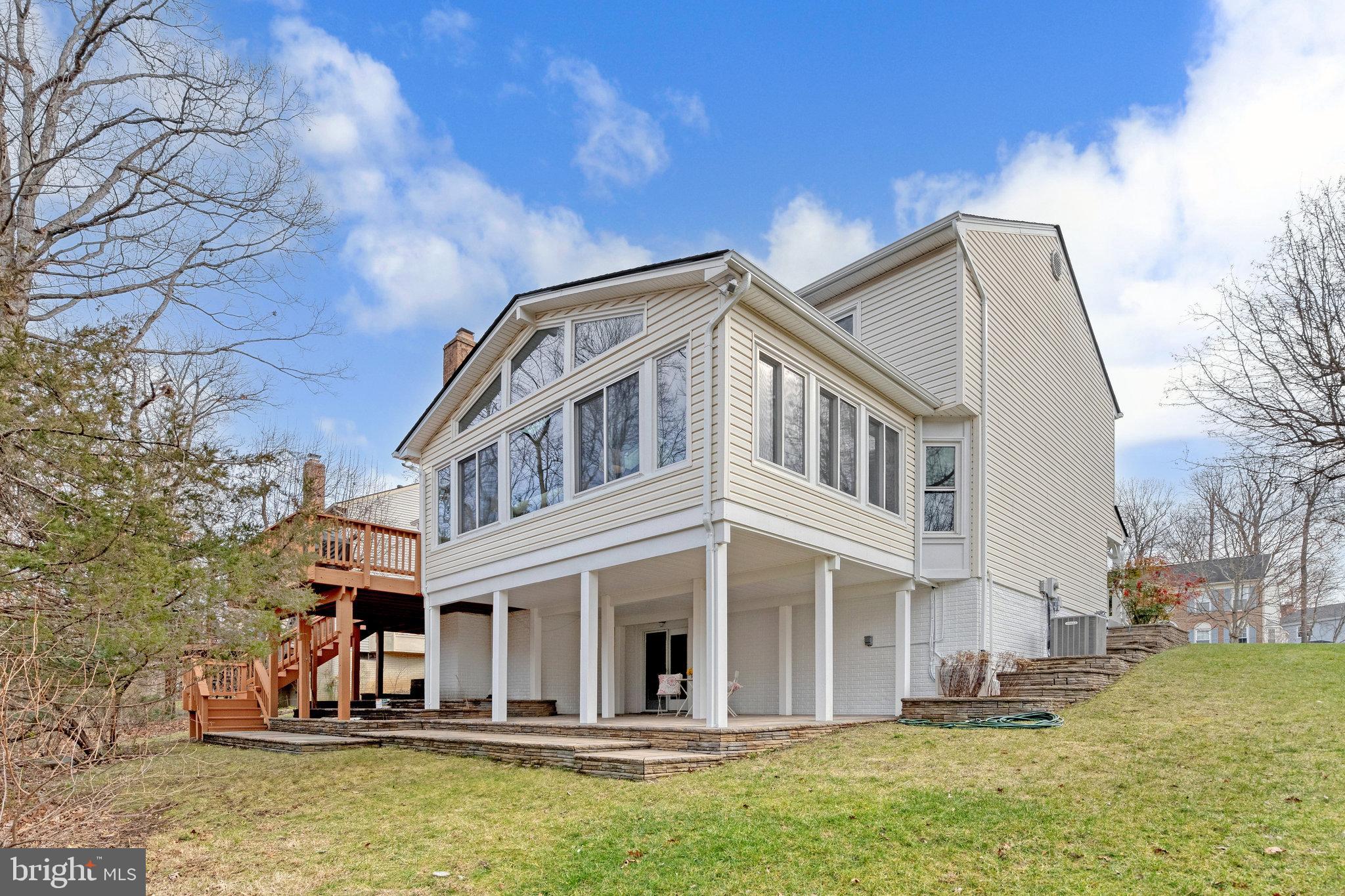 13903 Springstone Dr