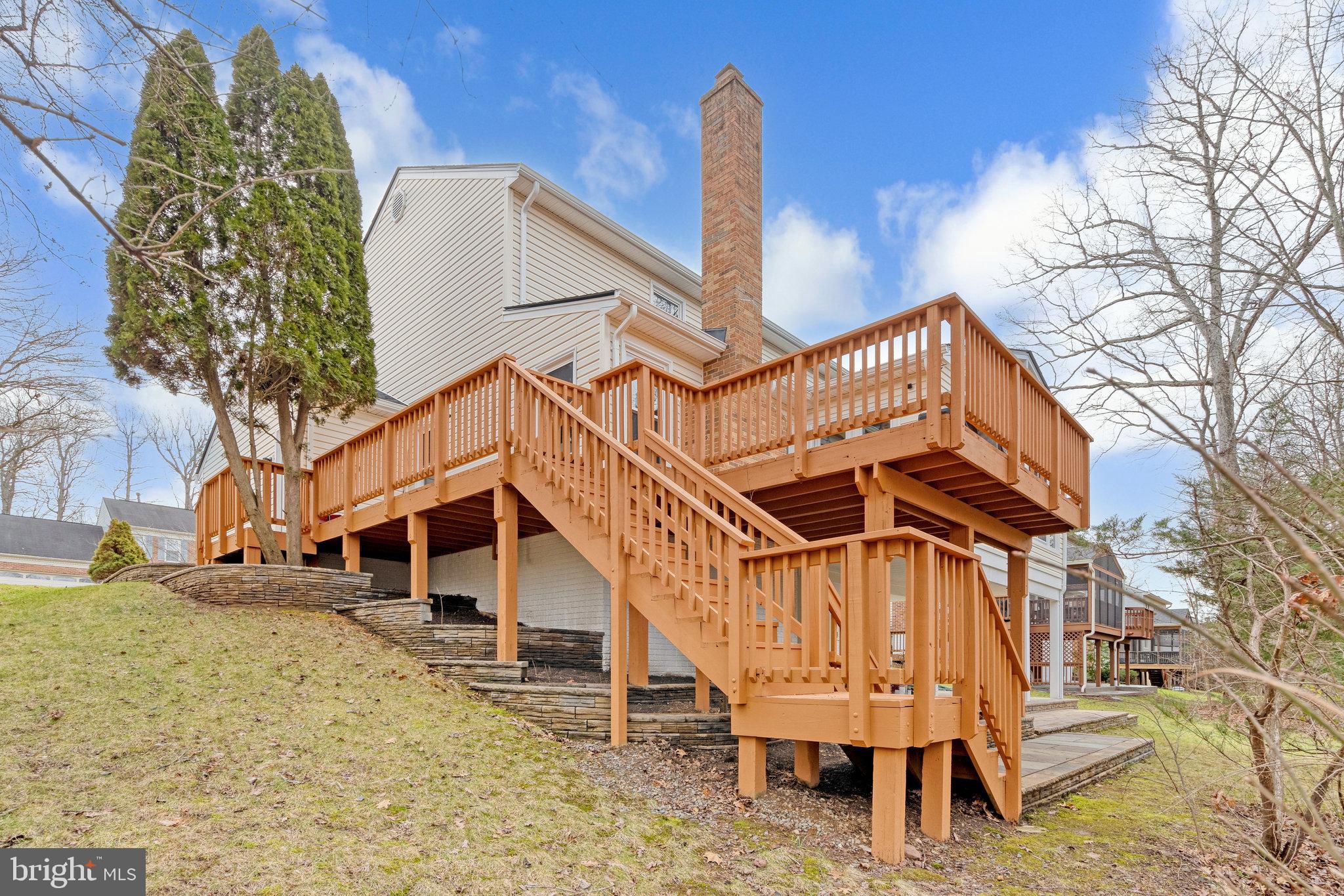 13903 Springstone Dr