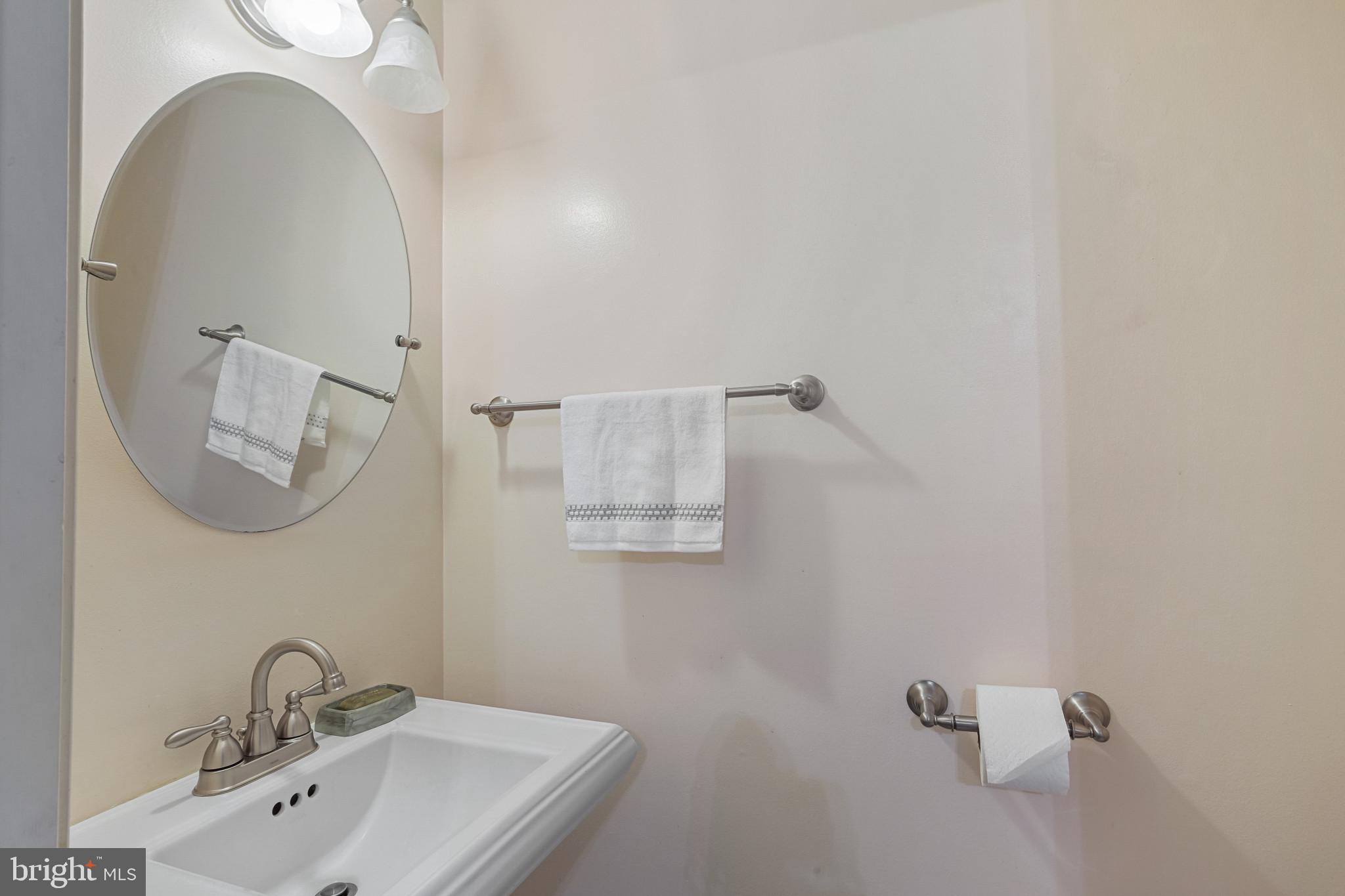 13235 Custom House Ct