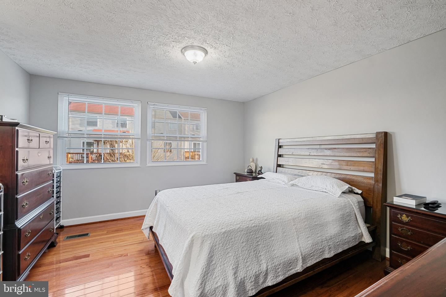 13235 Custom House Ct