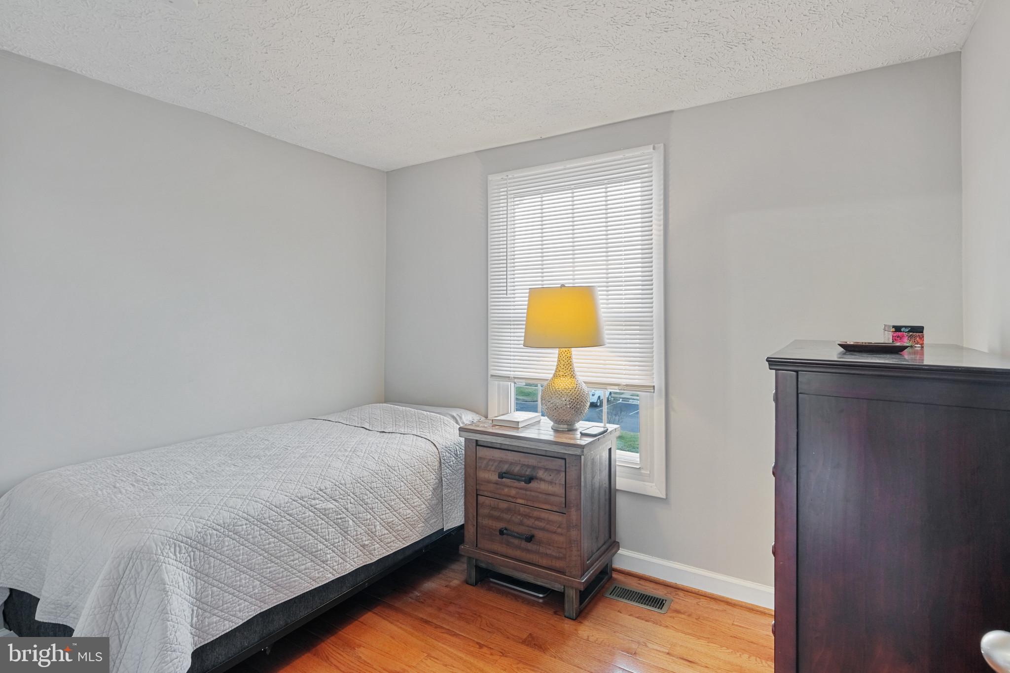 13235 Custom House Ct