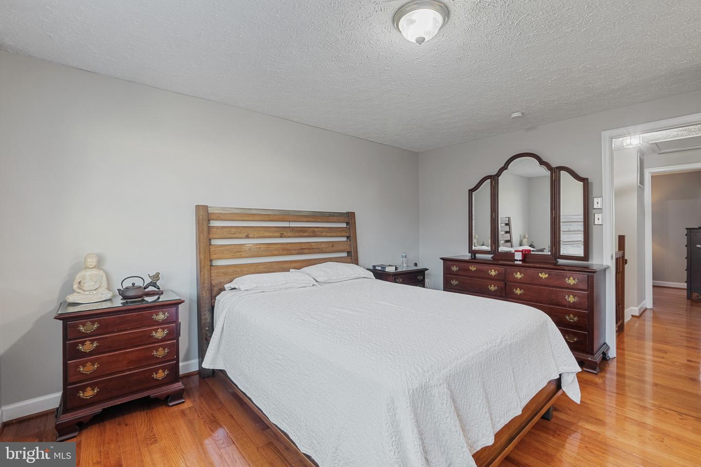 13235 Custom House Ct