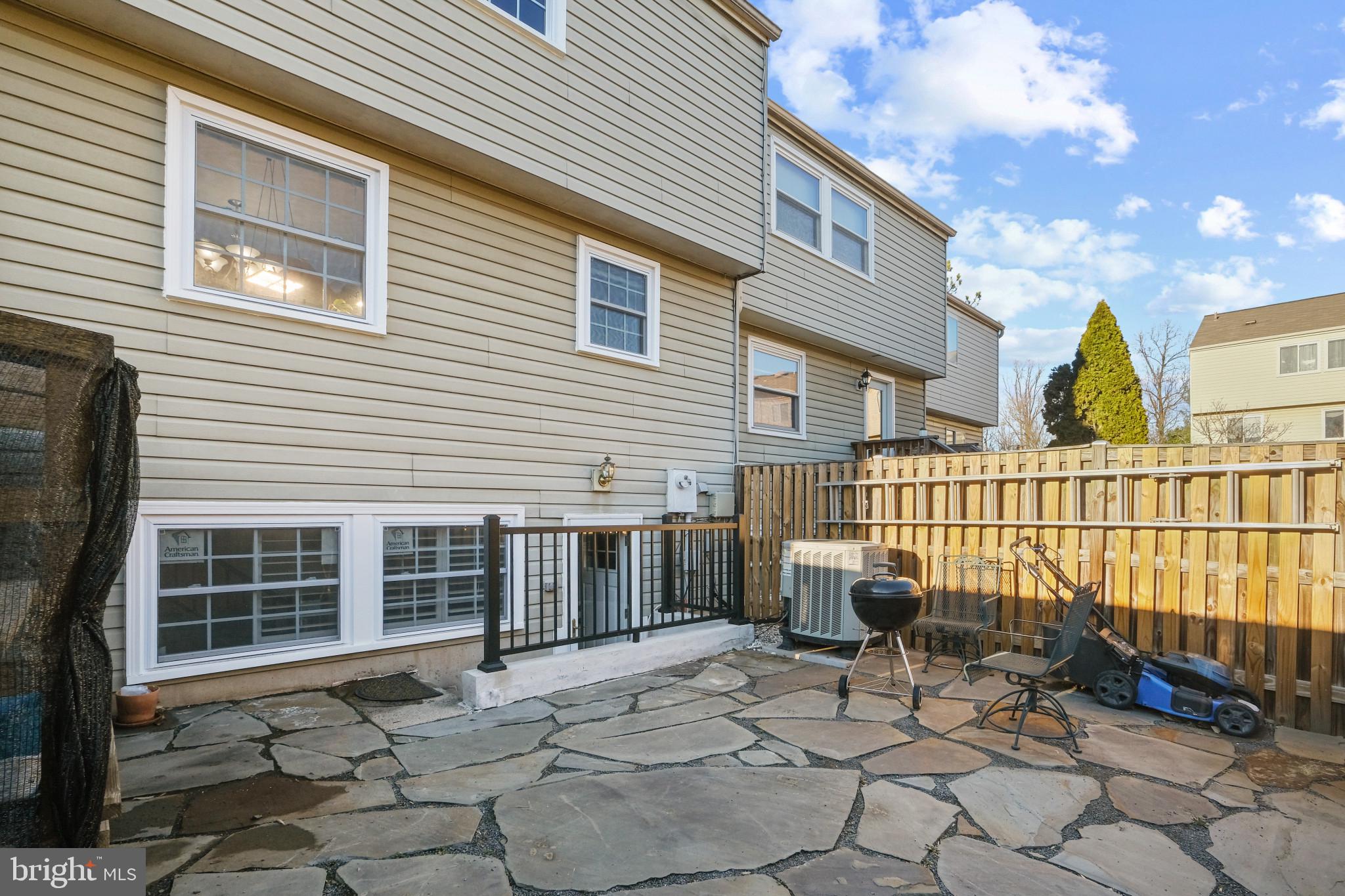 13235 Custom House Ct