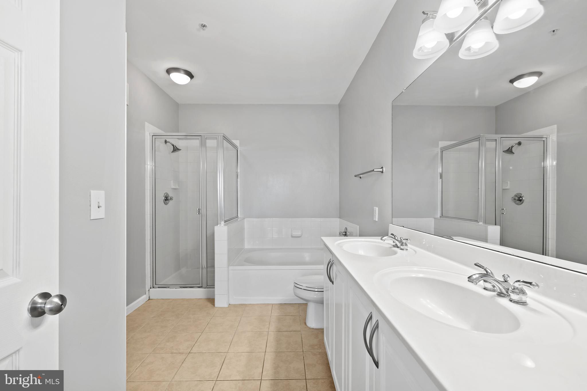 12917 Centre Park Cir #315