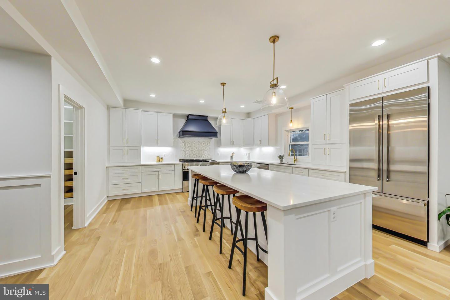 109 Moore Ave SE