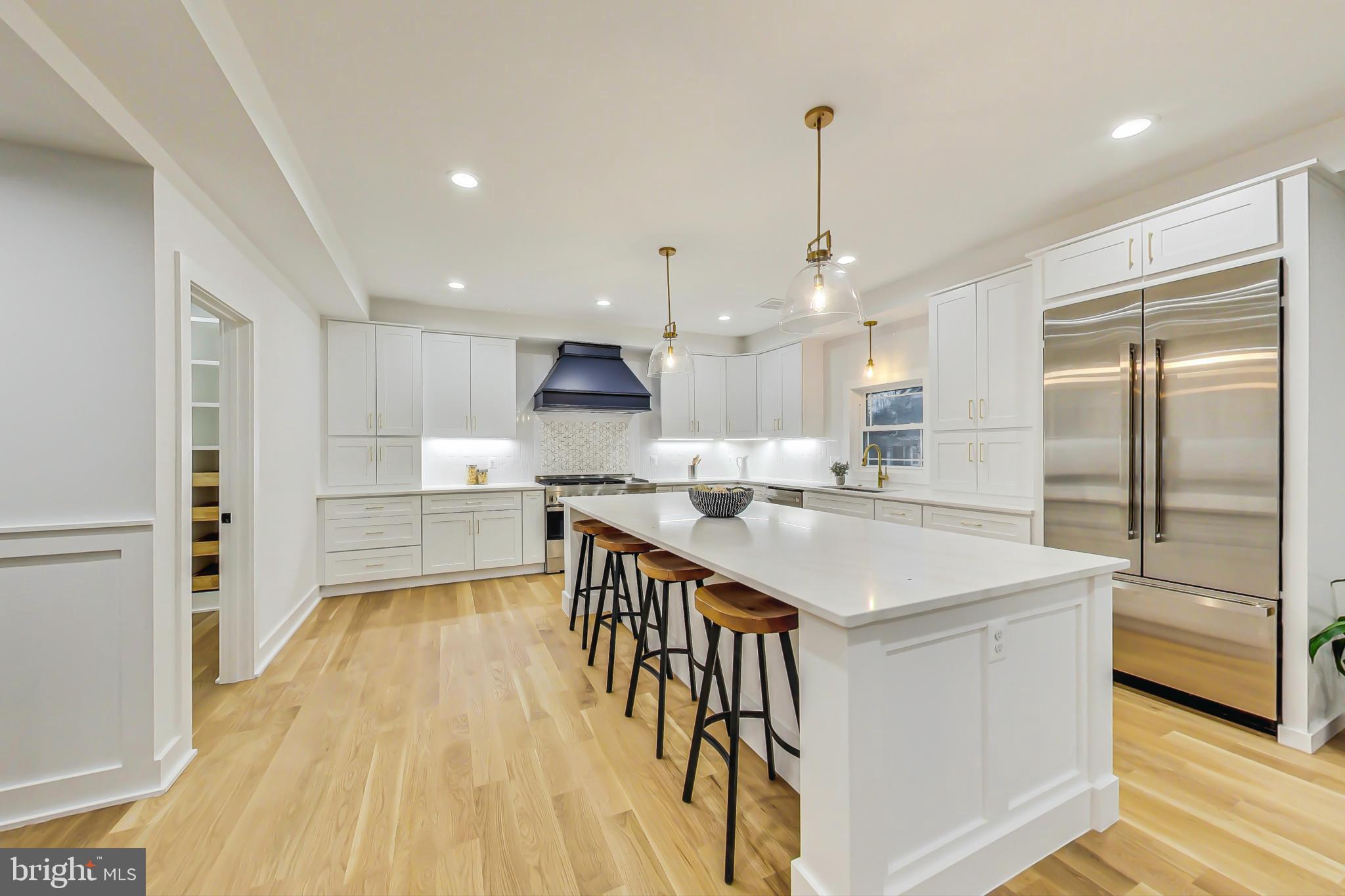 109 Moore Ave SE