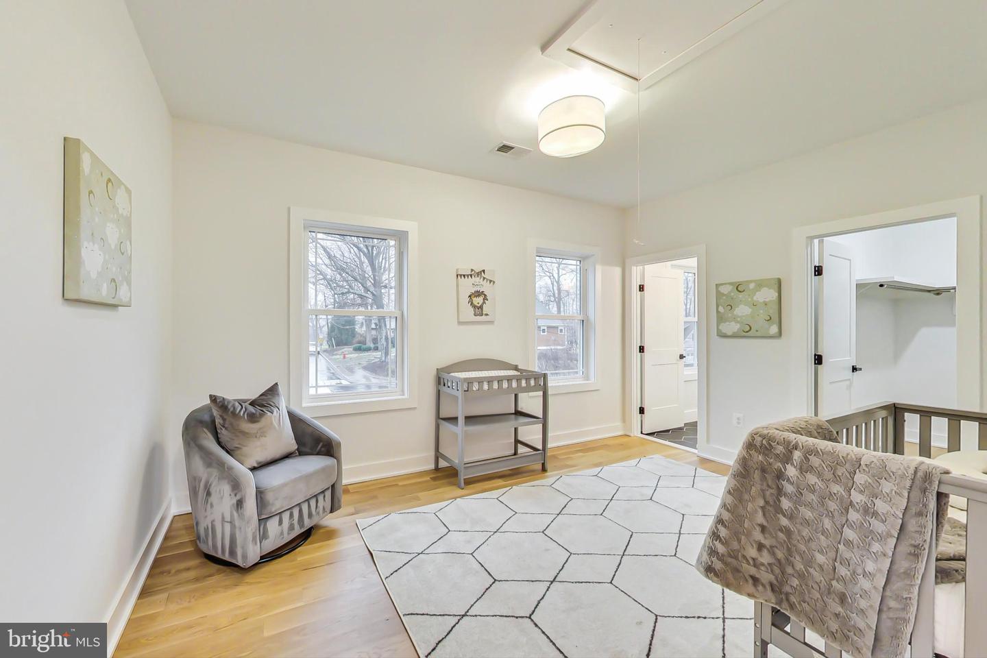 109 Moore Ave SE