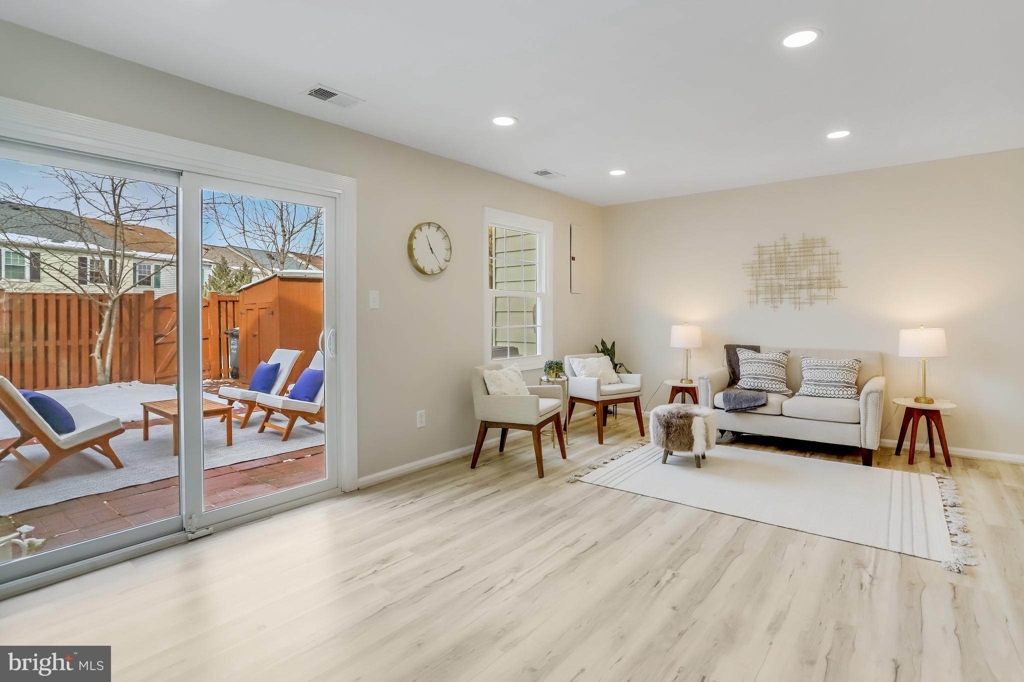 6638 Deer Gap Ct