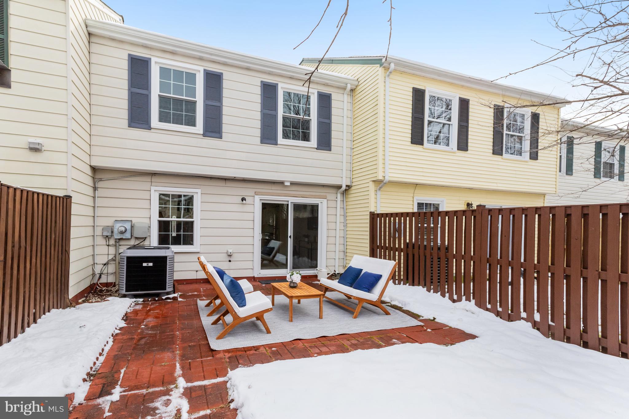 6638 Deer Gap Ct