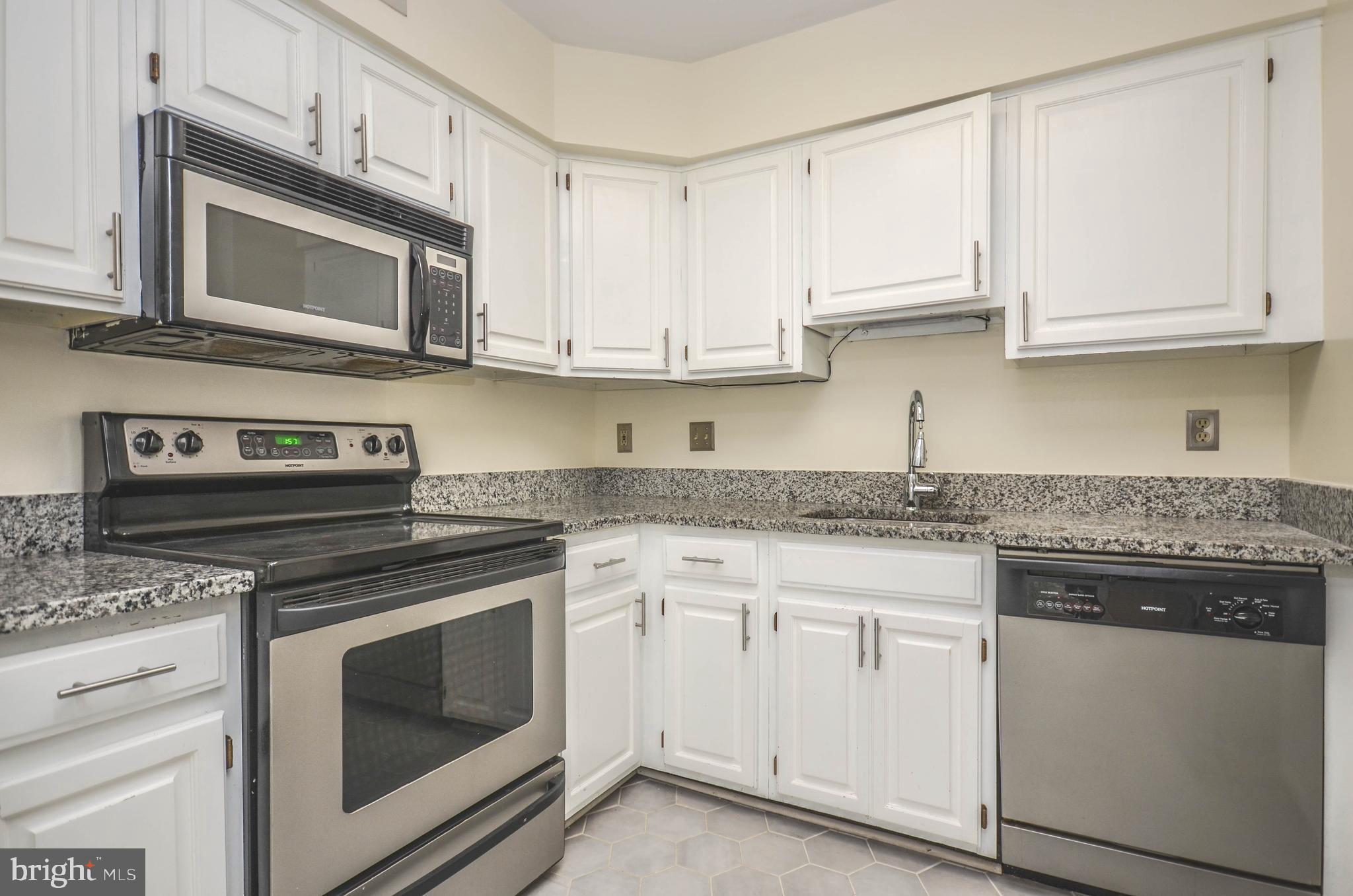 9440 William Kirk Ln