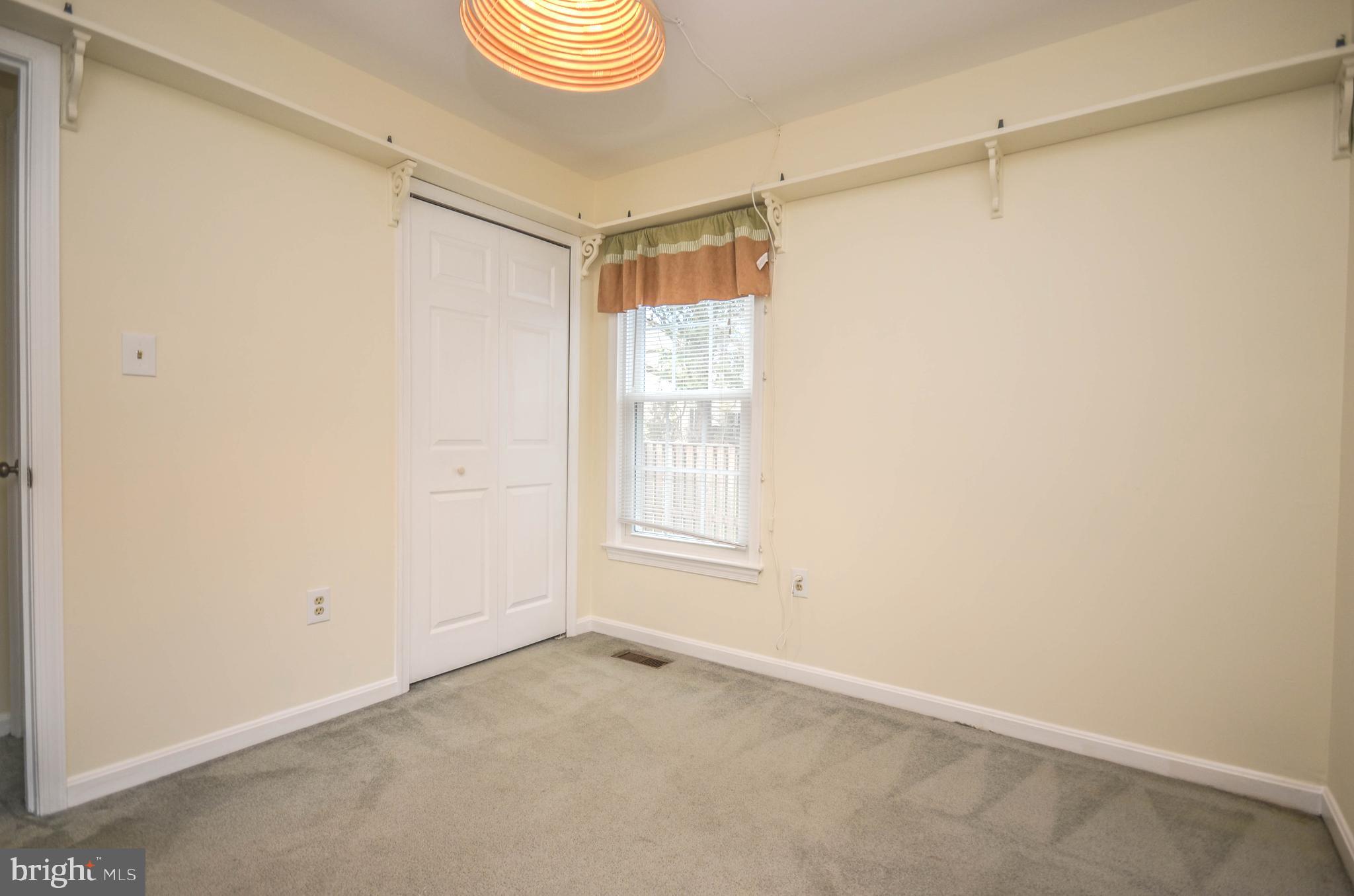 9440 William Kirk Ln