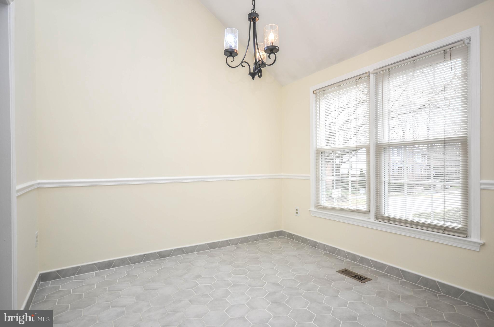 9440 William Kirk Ln