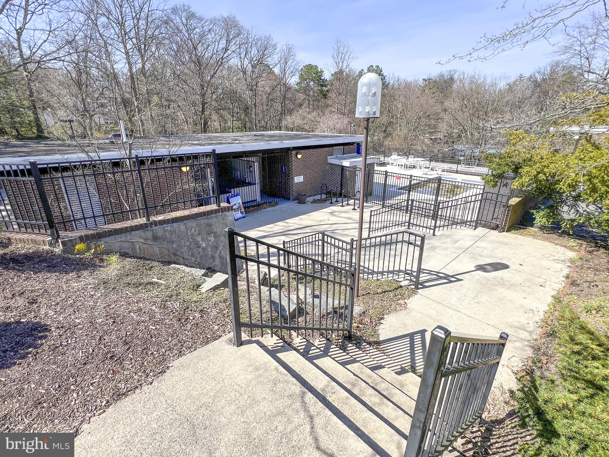 1642 Wainwright Dr