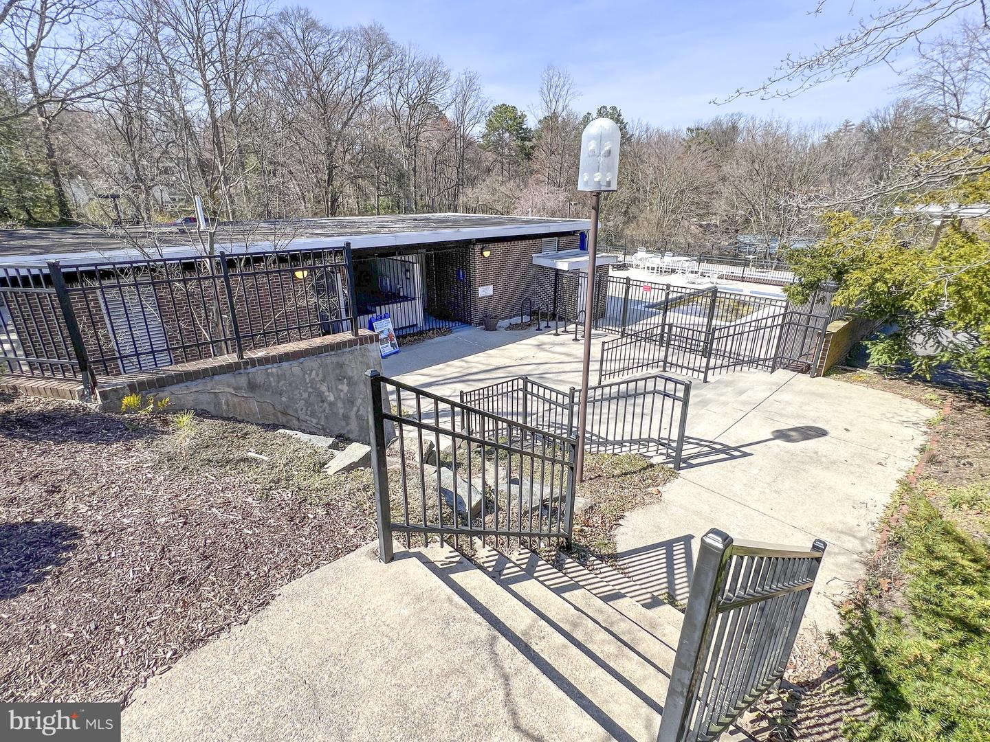 1642 Wainwright Dr