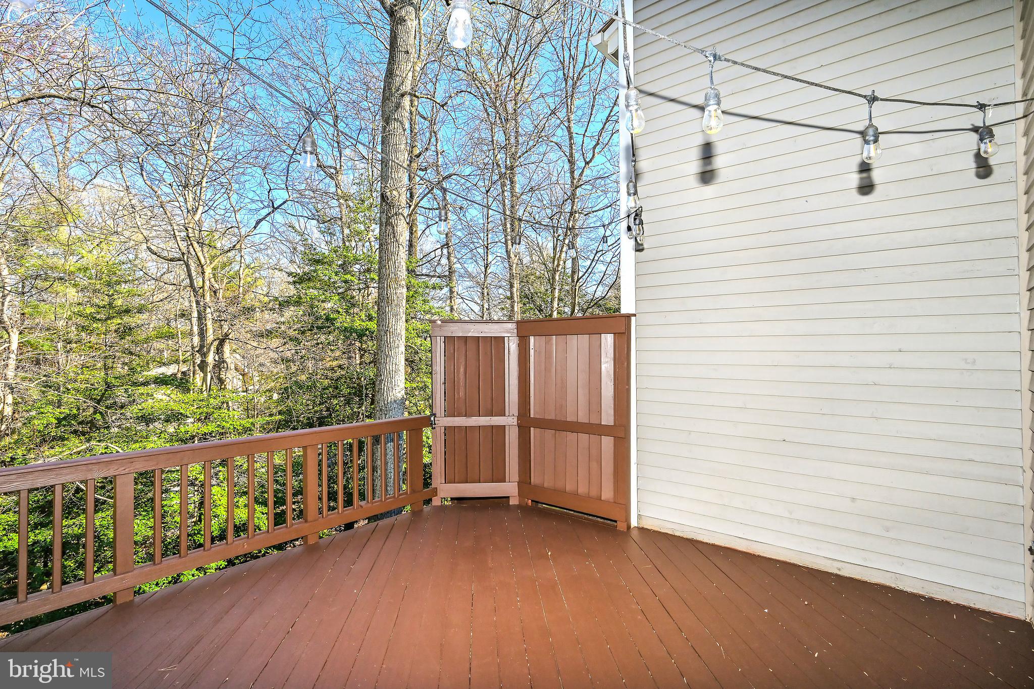 1581 Brass Lantern Way