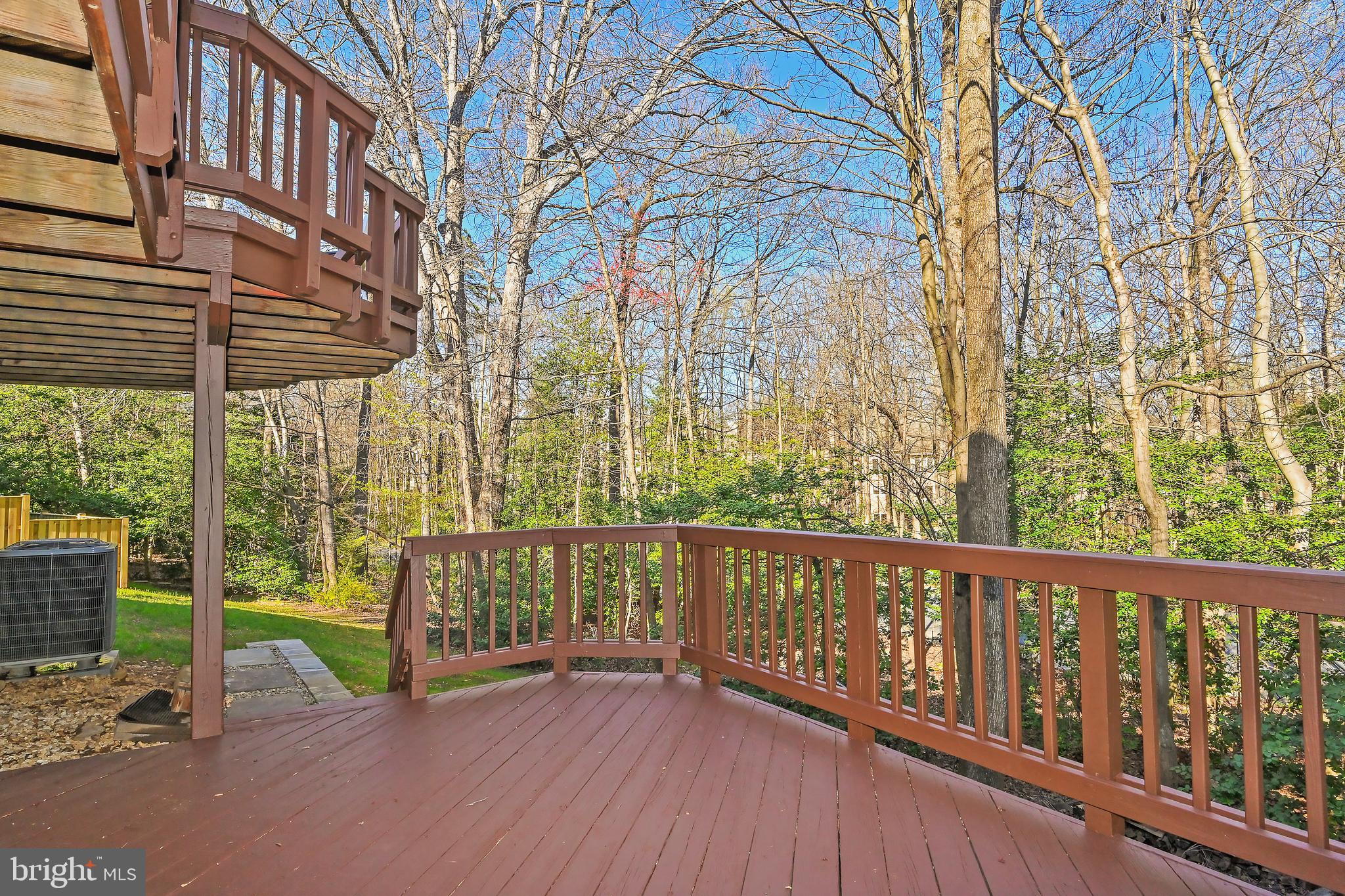 1581 Brass Lantern Way
