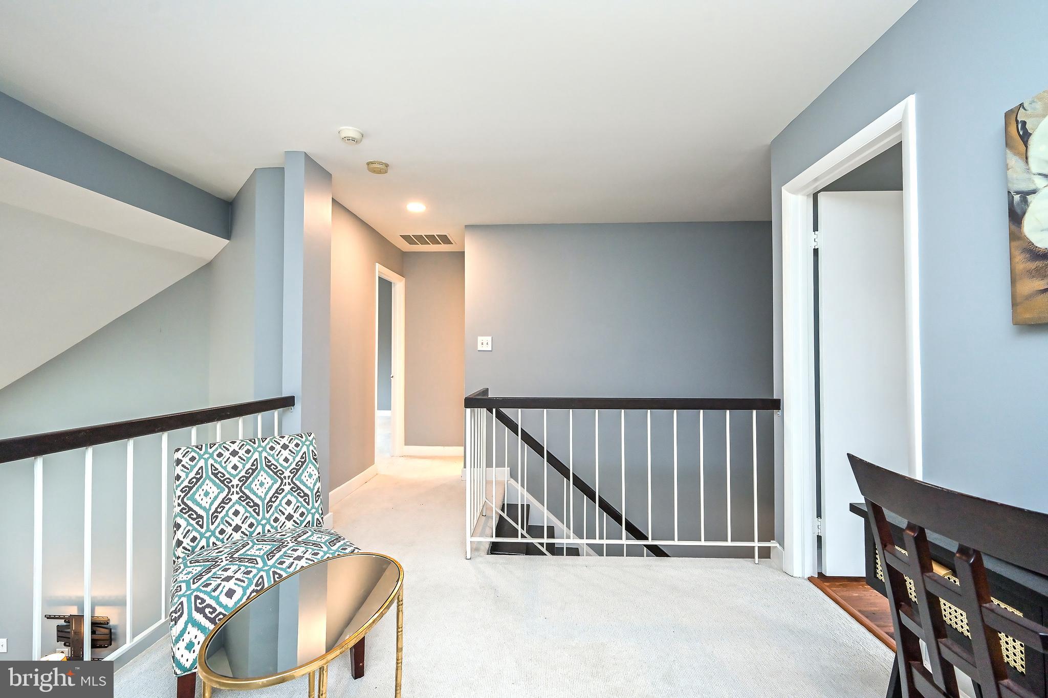 1581 Brass Lantern Way
