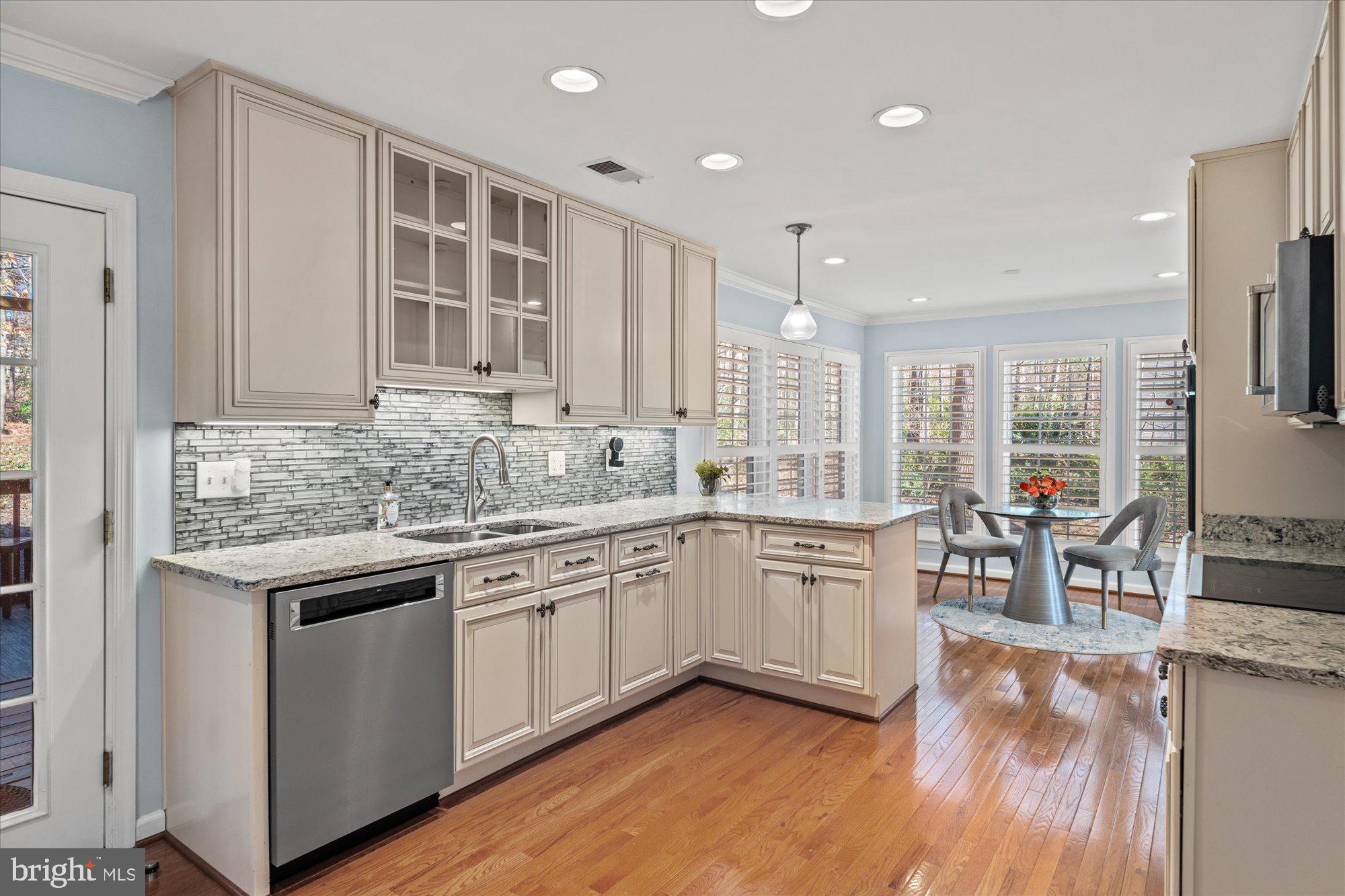 10408 Heritage Landing Rd