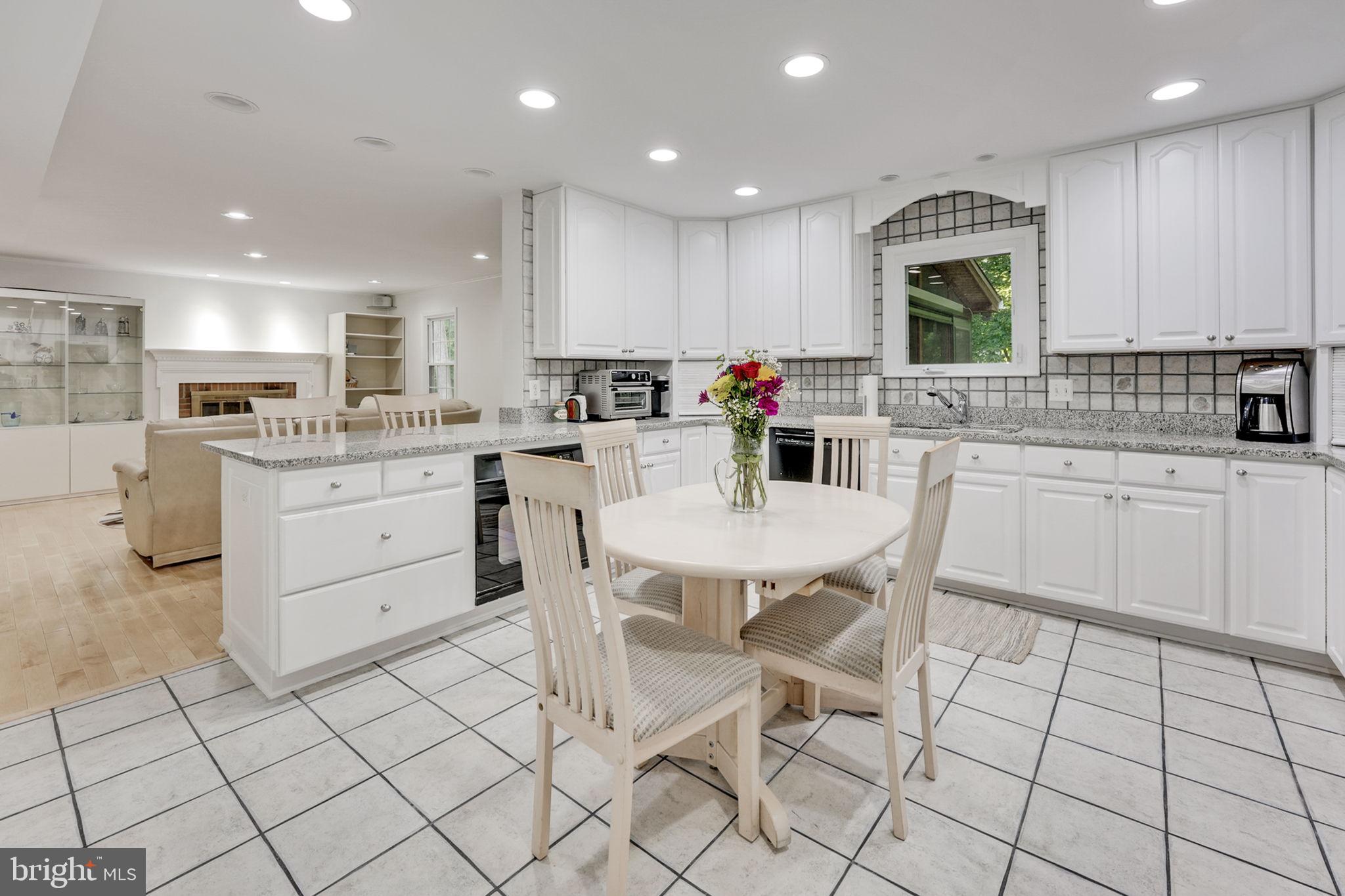 9906 Wood Astor Ct