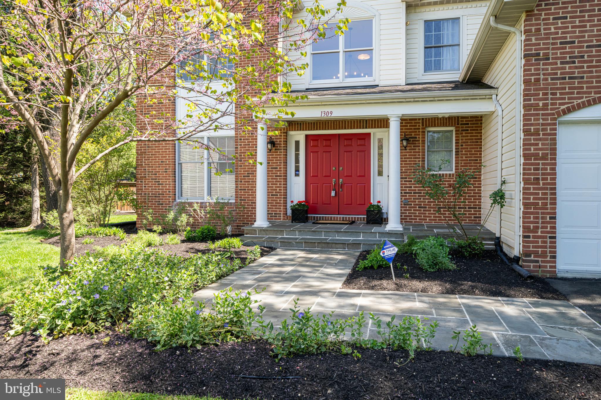 1309 STABLE FARM COURT