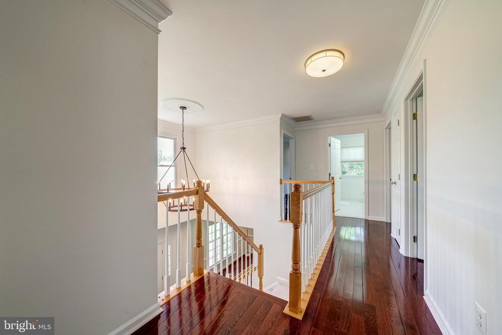 1309 STABLE FARM COURT