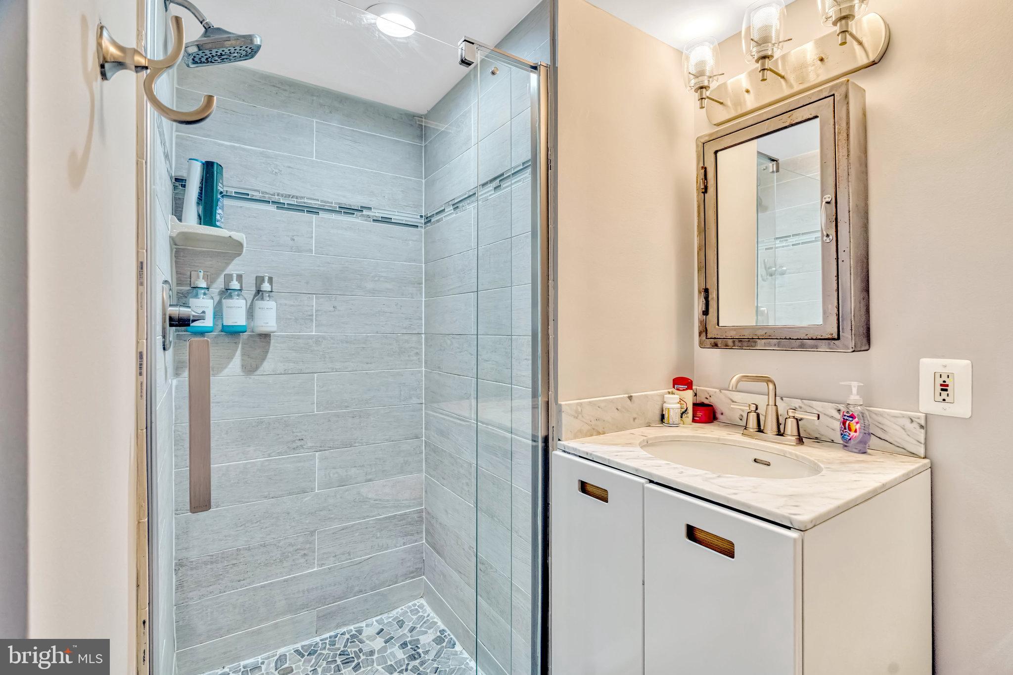 7847 ENOLA ST UNIT #7847