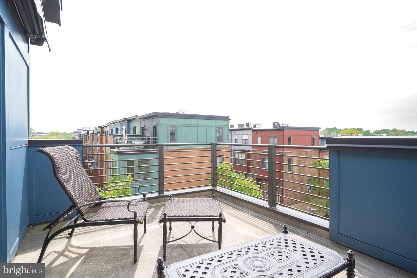 8311 Looking Glass Way
