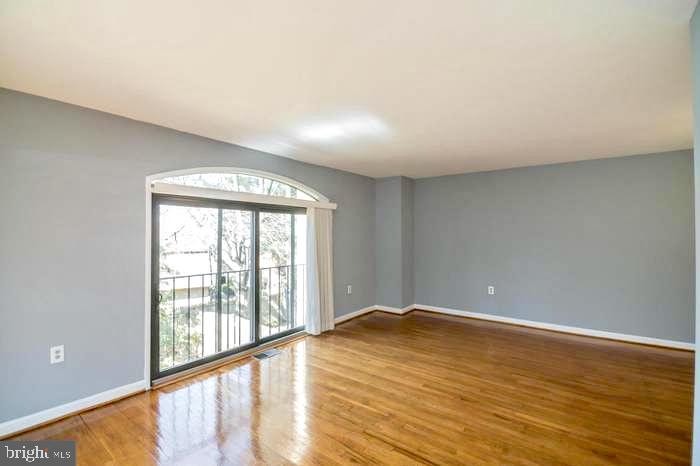 4928 SAUQUOIT LN