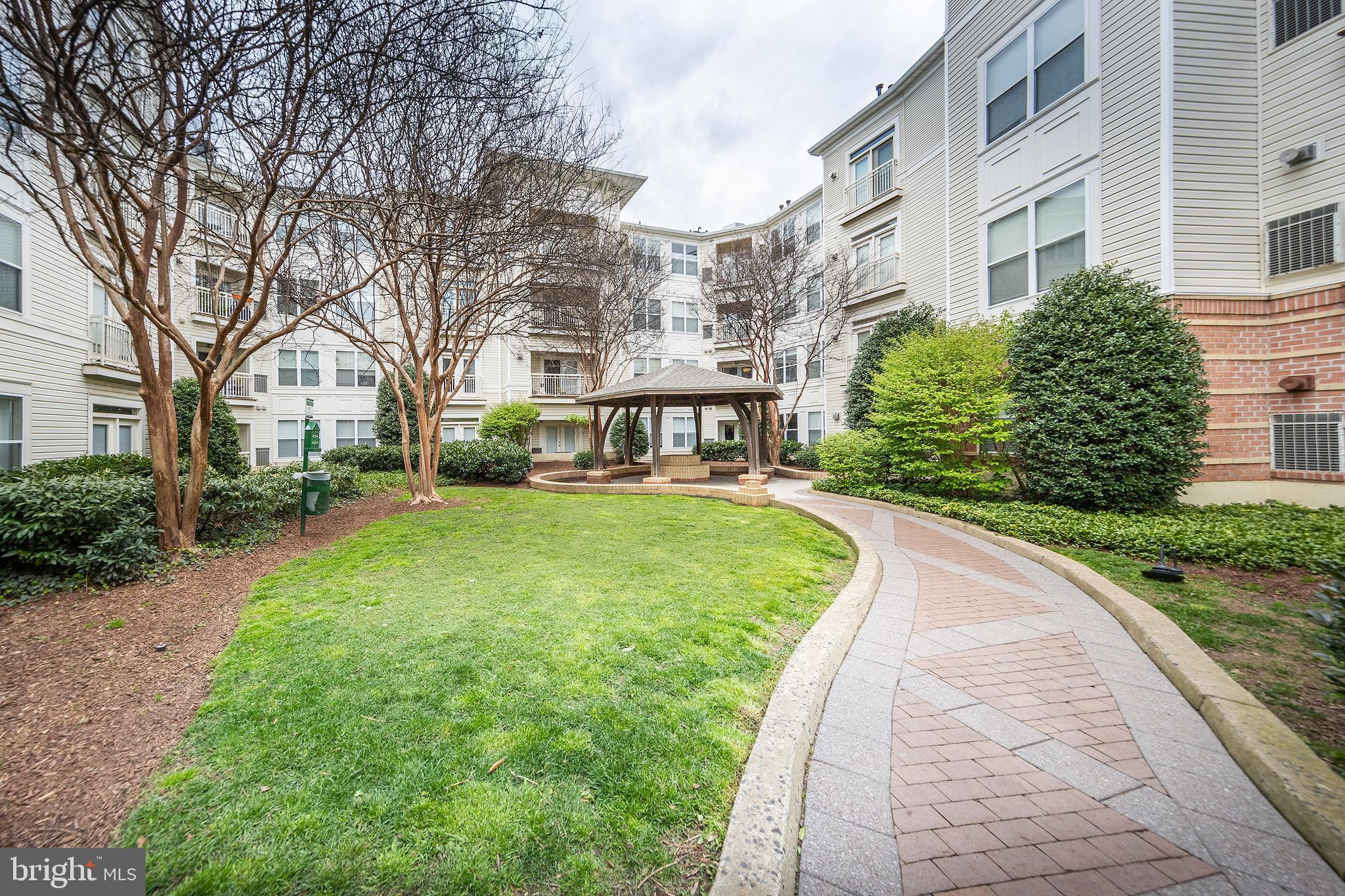 9480 Virginia Center Blvd #120