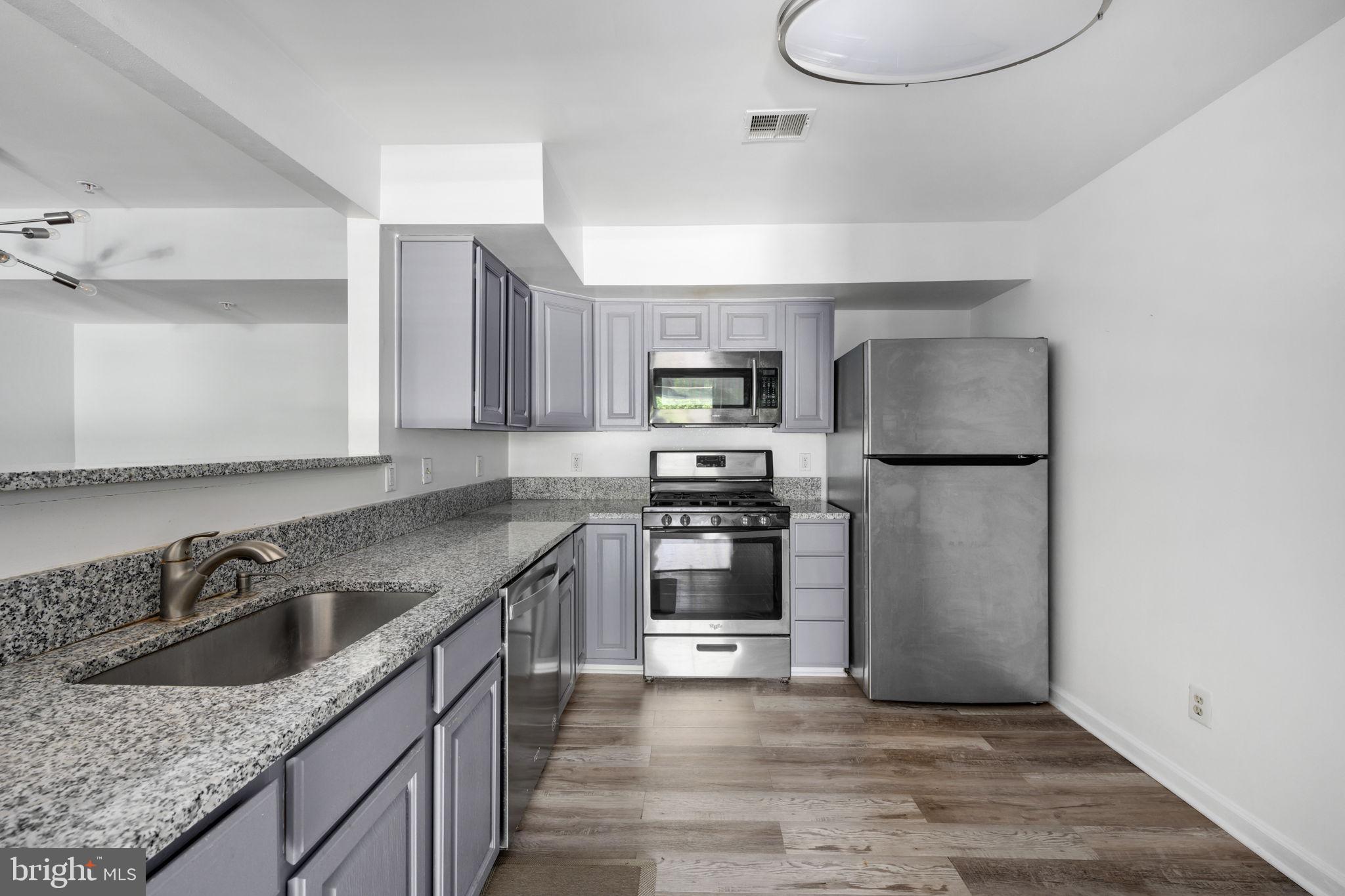 12209 FAIRFIELD HOUSE DRIVE 505A