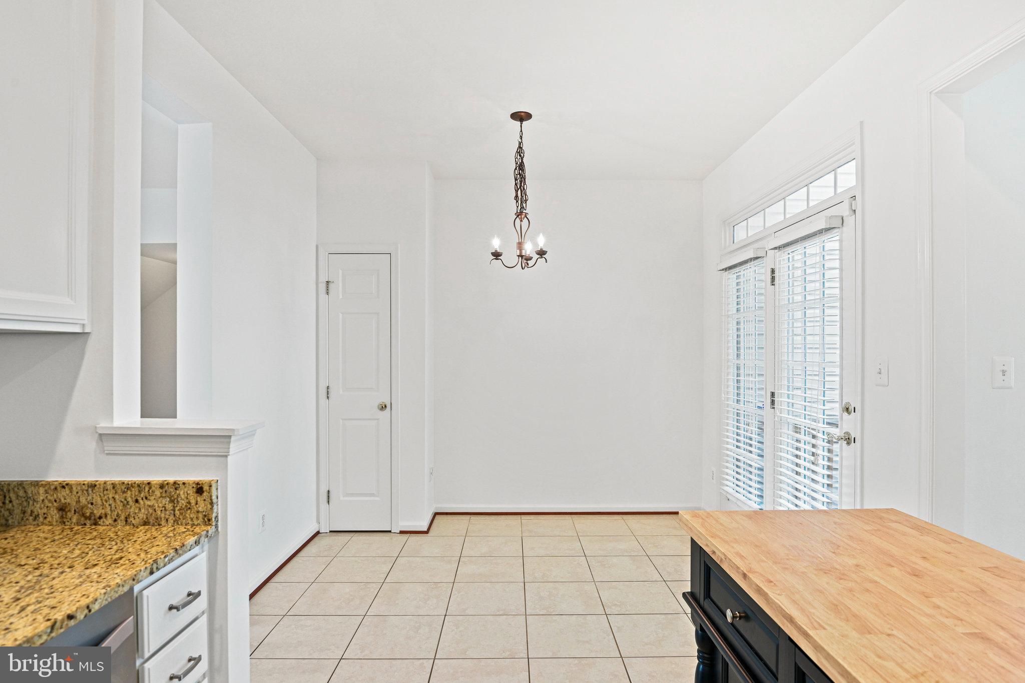 2567 Chase Wellesley Dr