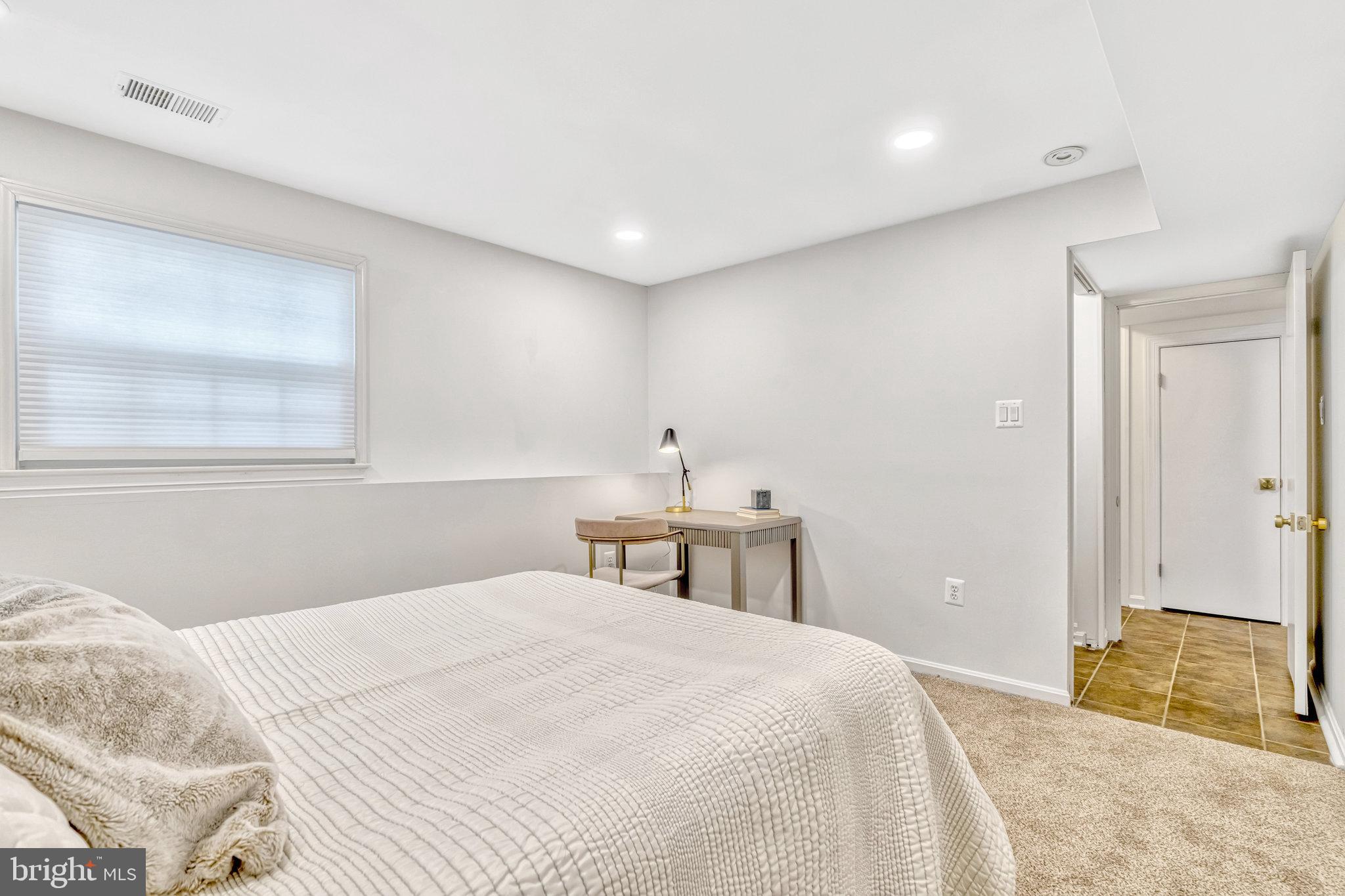 9100 Rural Plains Pl