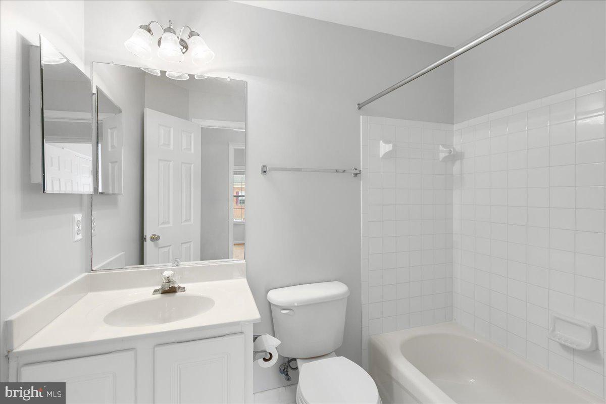 6003 MILL COVE CT