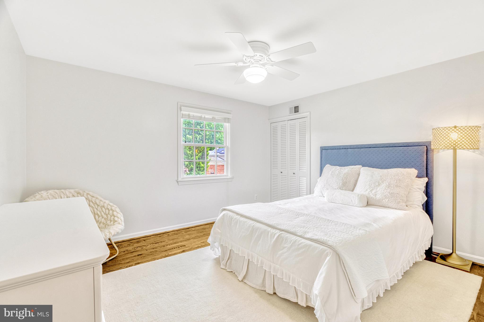 1575 Forest Villa Ln