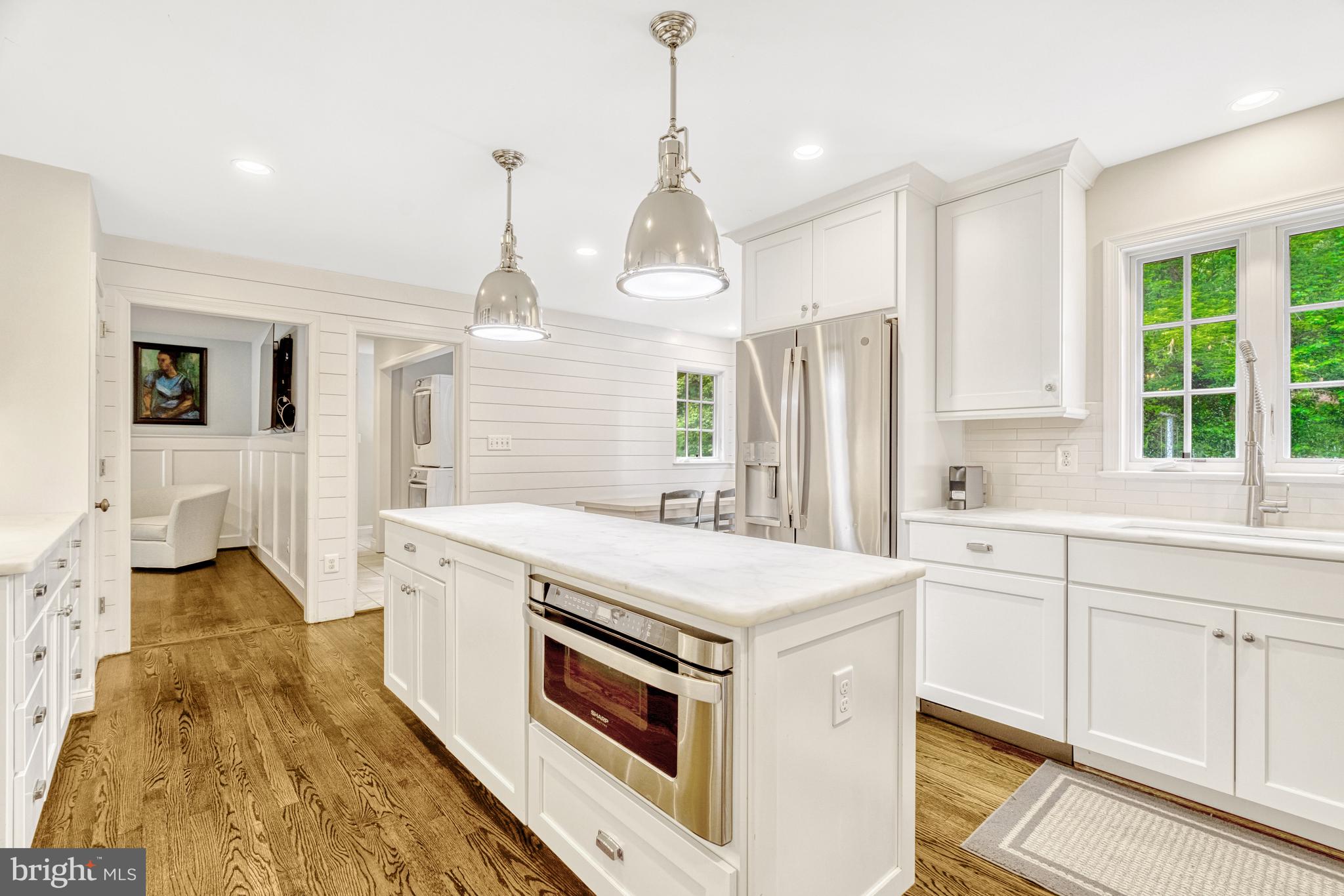 1575 Forest Villa Ln